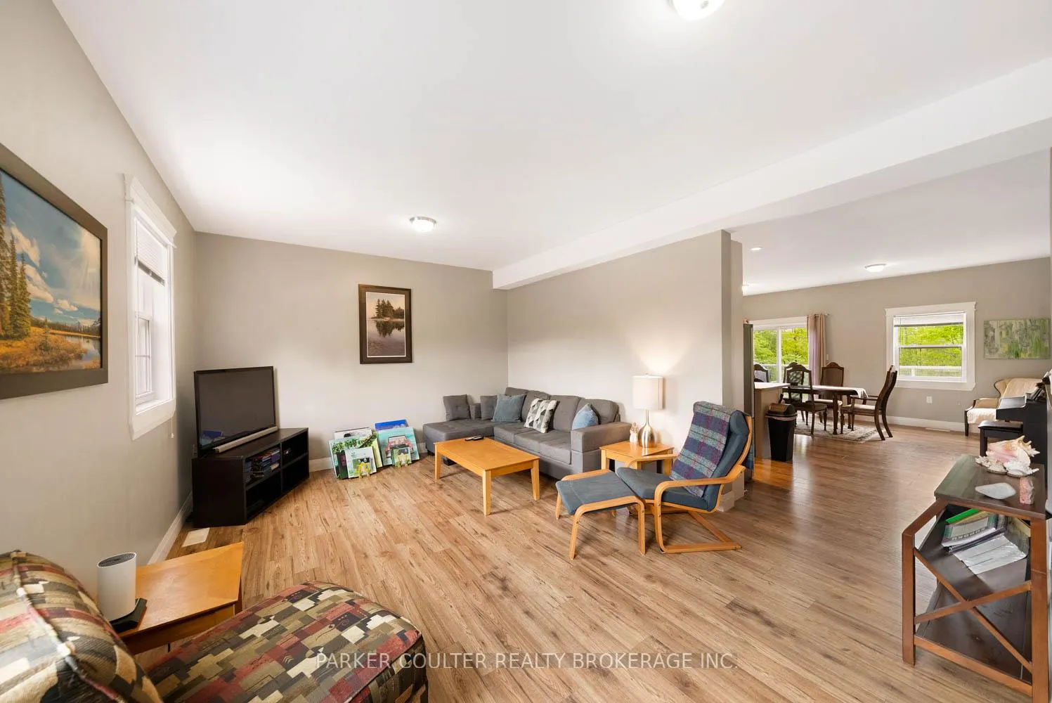 Photo 9 of 2616 Grand Tamarack Crescent, Severn, West Shore — HOMEH