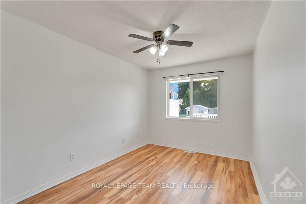 Photo 20 of 209 Renfrew Avenue W, Renfrew — HOMEH