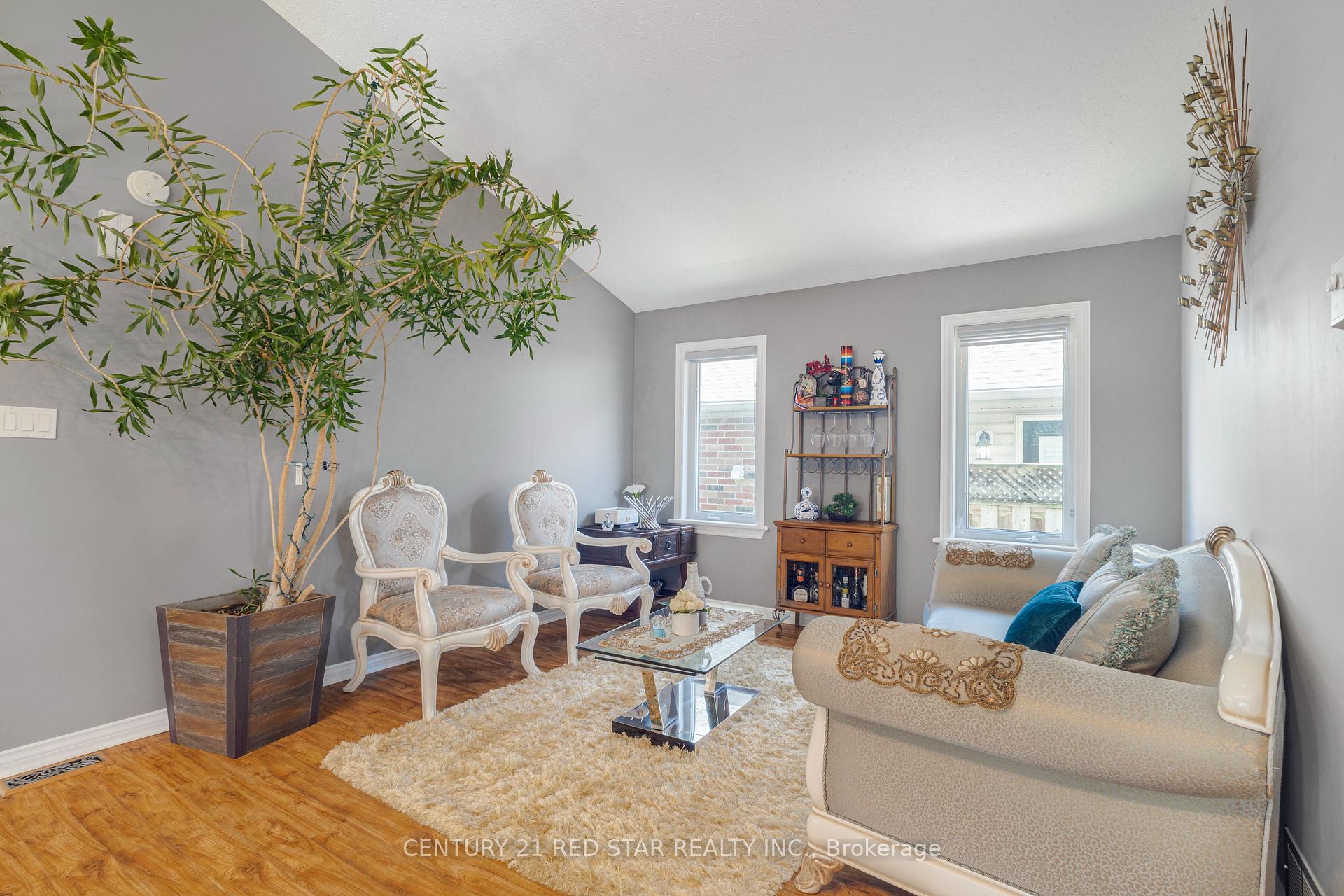 Photo 9 of 297 Berry Street, Shelburne — HOMEH