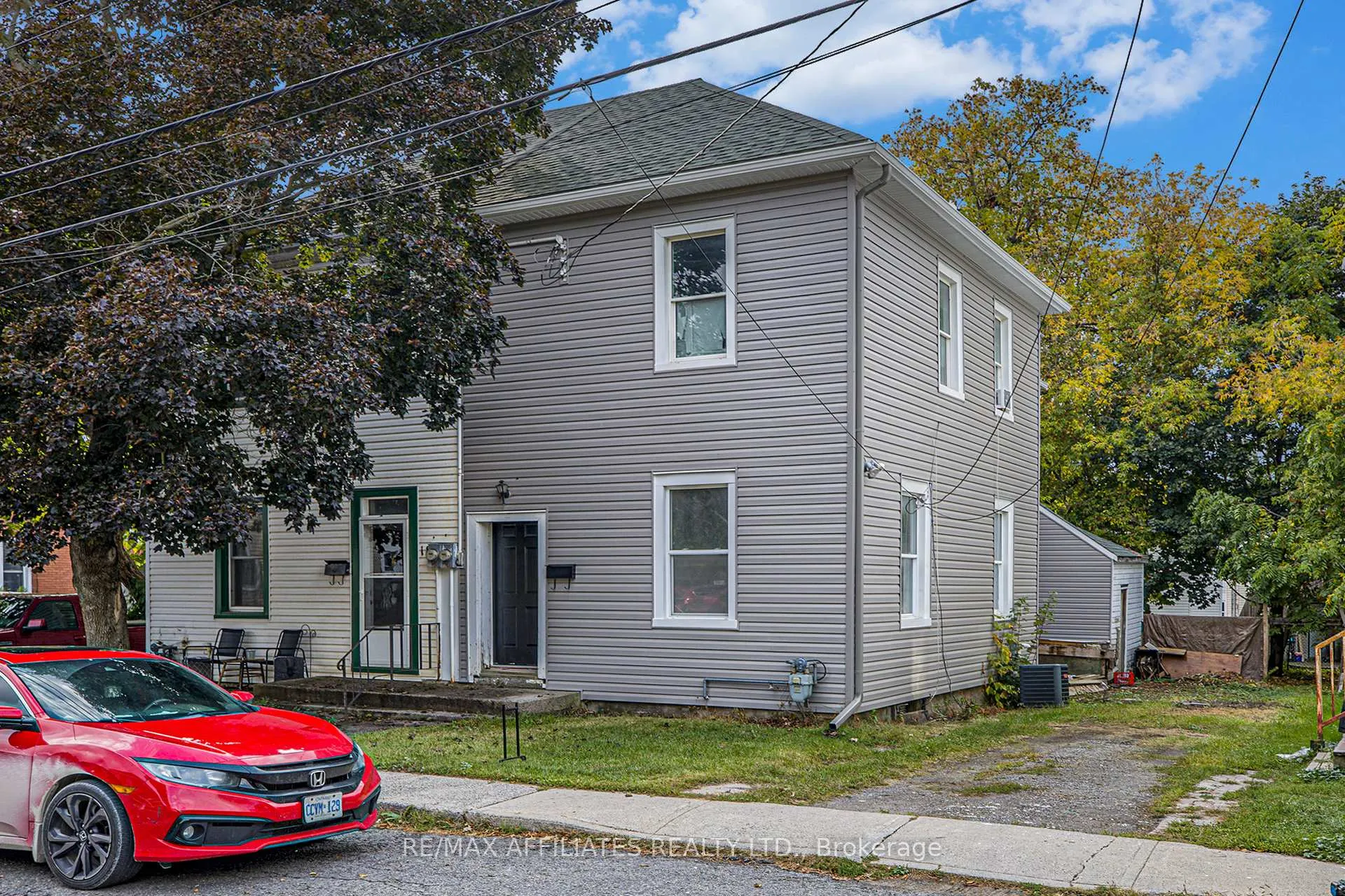 Photo 1 of 20 Montague Street, Smiths Falls — HOMEH