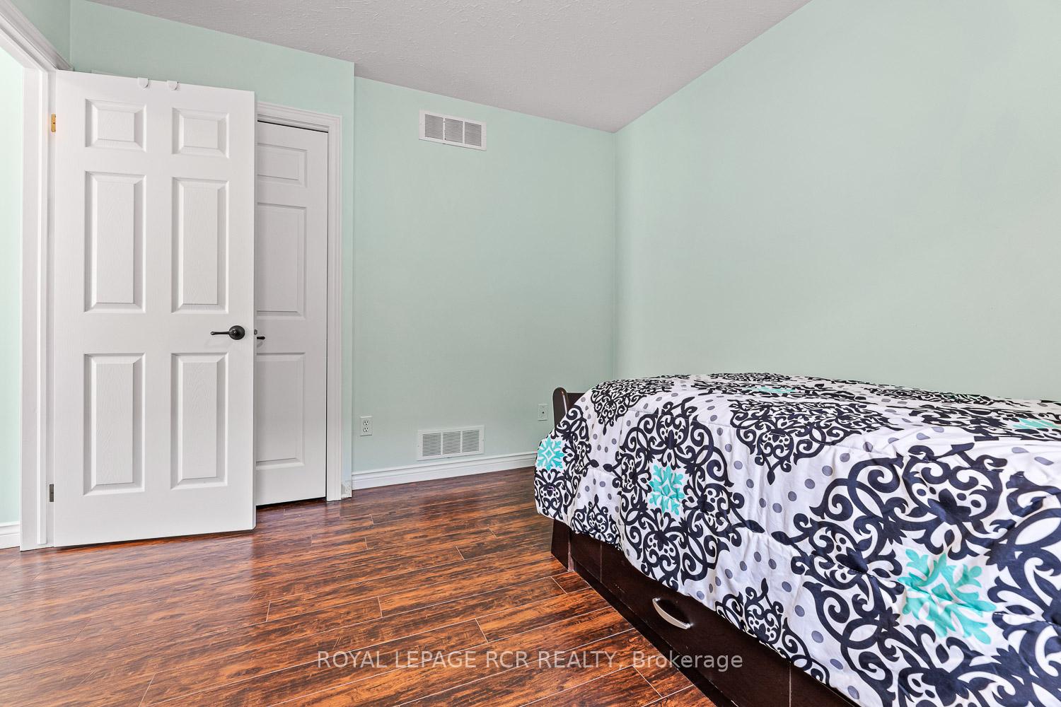 Photo 22 of 933 Greenwood Crescent, Shelburne — HOMEH