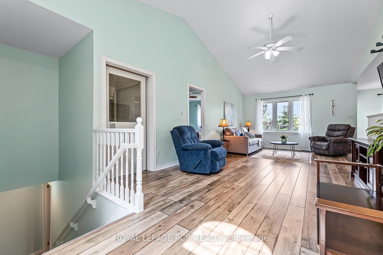 Photo 24 of 933 Greenwood Crescent, Shelburne — HOMEH