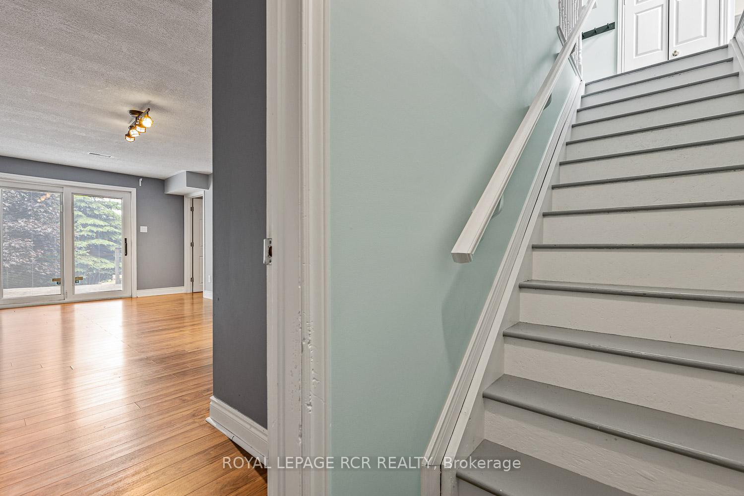 Photo 25 of 933 Greenwood Crescent, Shelburne — HOMEH
