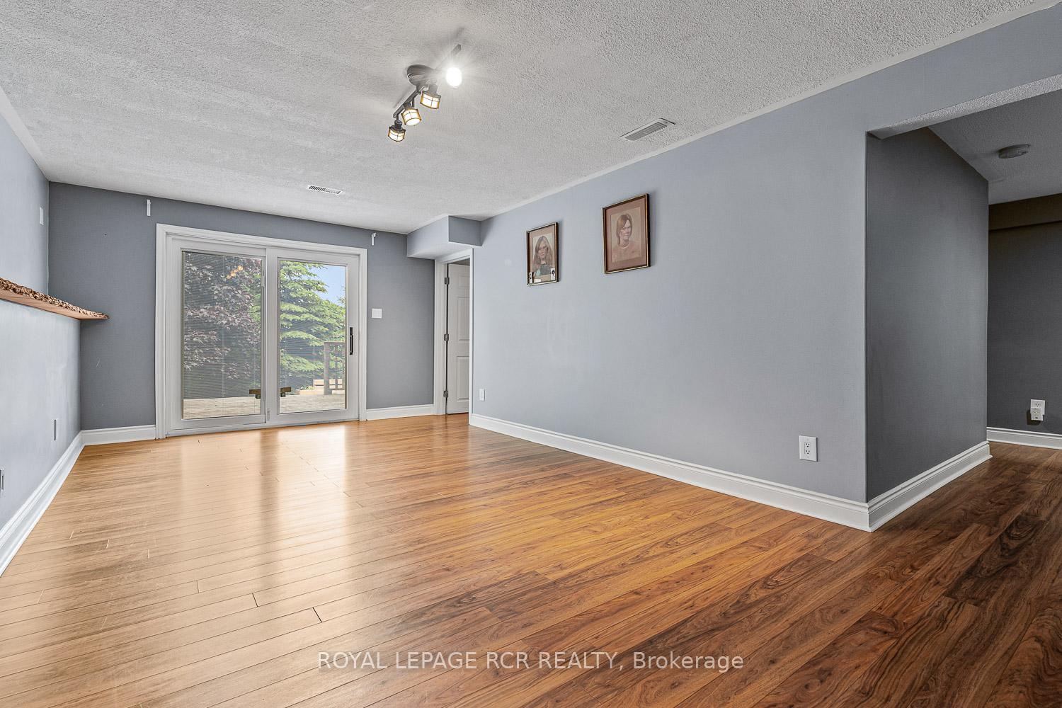 Photo 27 of 933 Greenwood Crescent, Shelburne — HOMEH