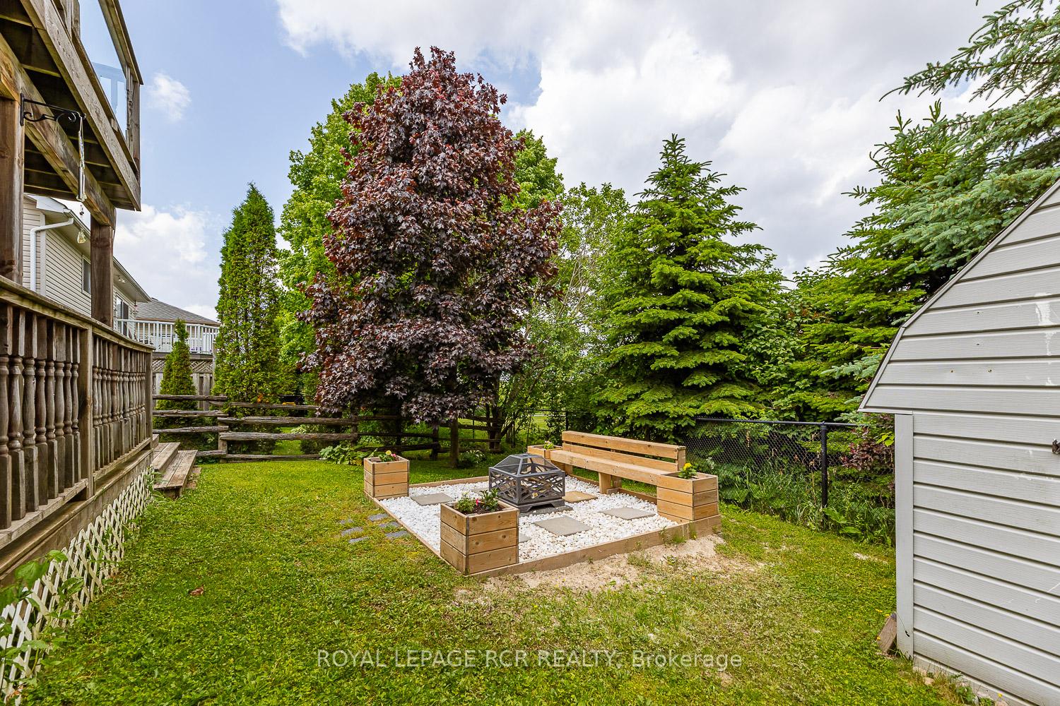 Photo 36 of 933 Greenwood Crescent, Shelburne — HOMEH