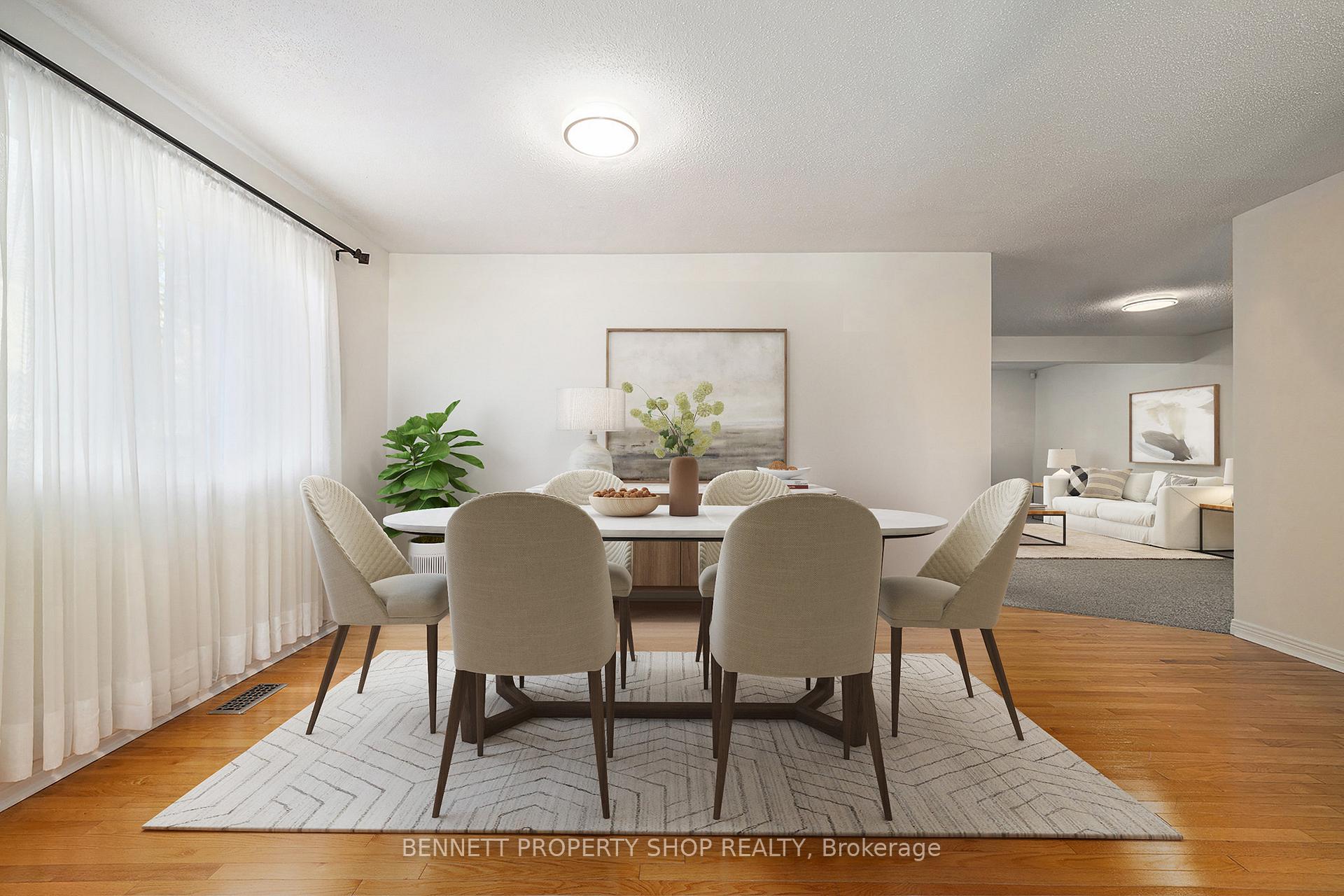 Photo 7 of 37 Ivylea Street, Ottawa, Craig Henry/Woodvale — HOMEH