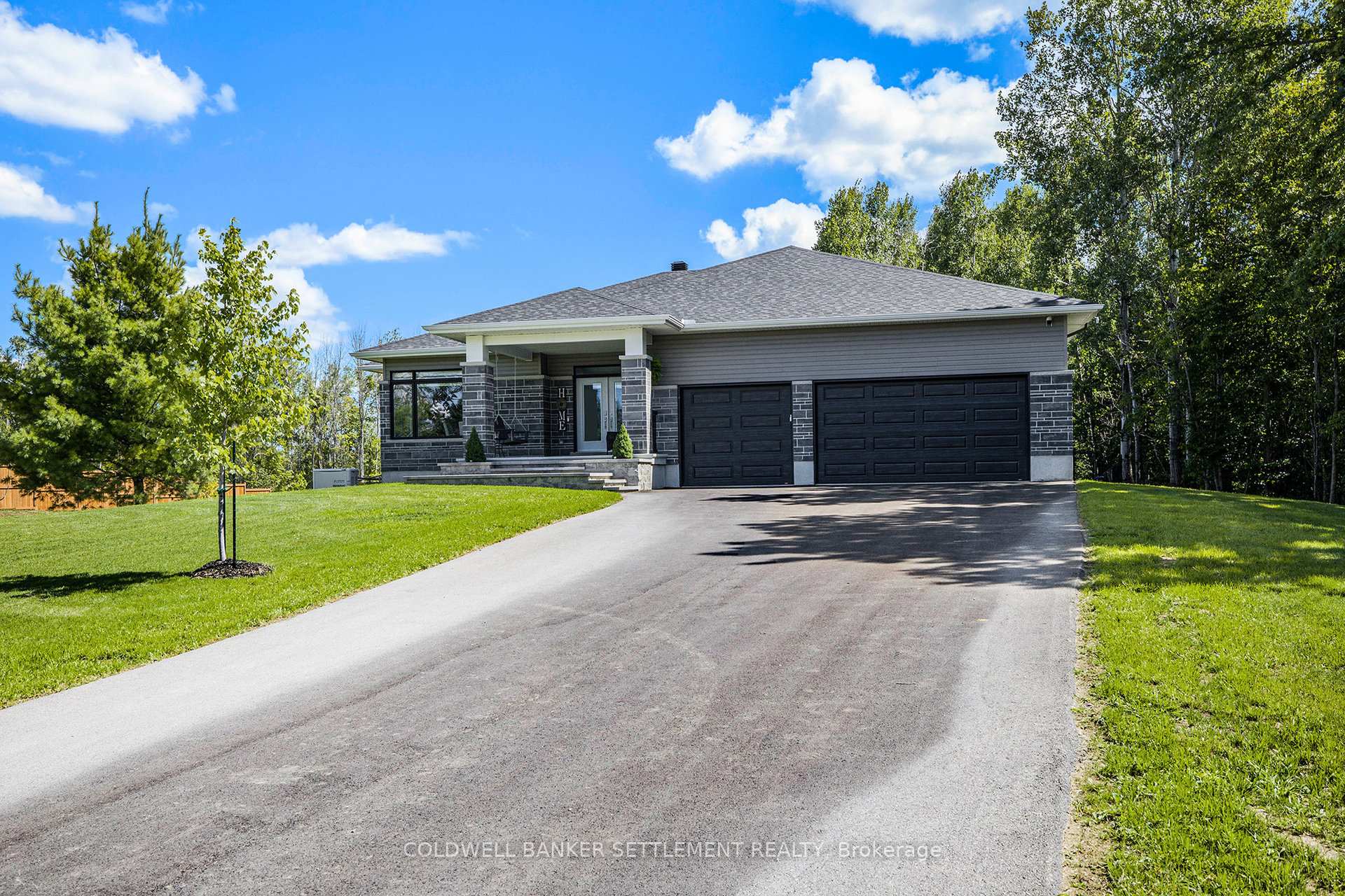 Photo 3 of 77 Diane Drive, Rideau Lakes, Rideau Lakes (South Elmsley) Twp — HOMEH