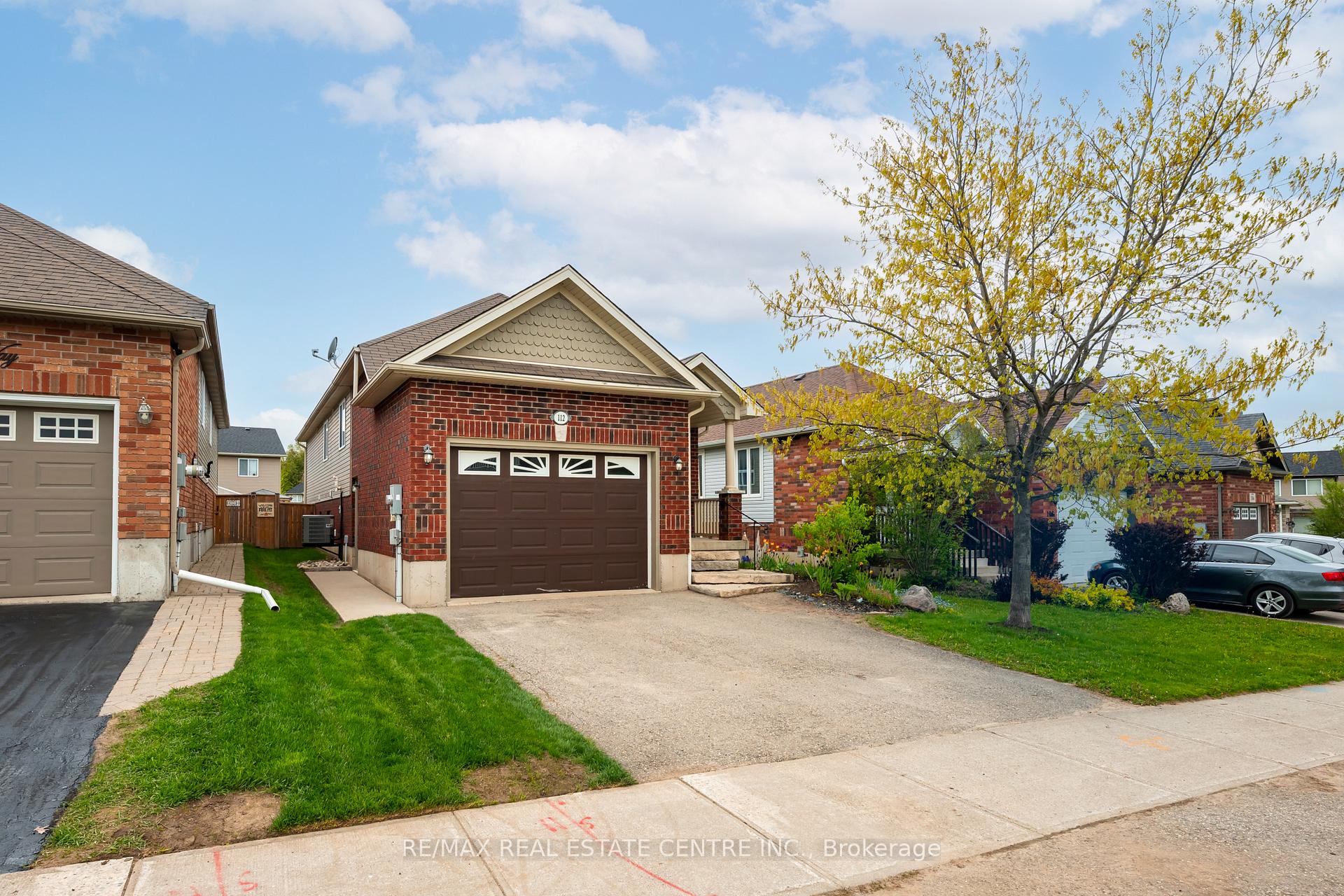 Photo 2 of 112 Fleming Way, Shelburne — HOMEH
