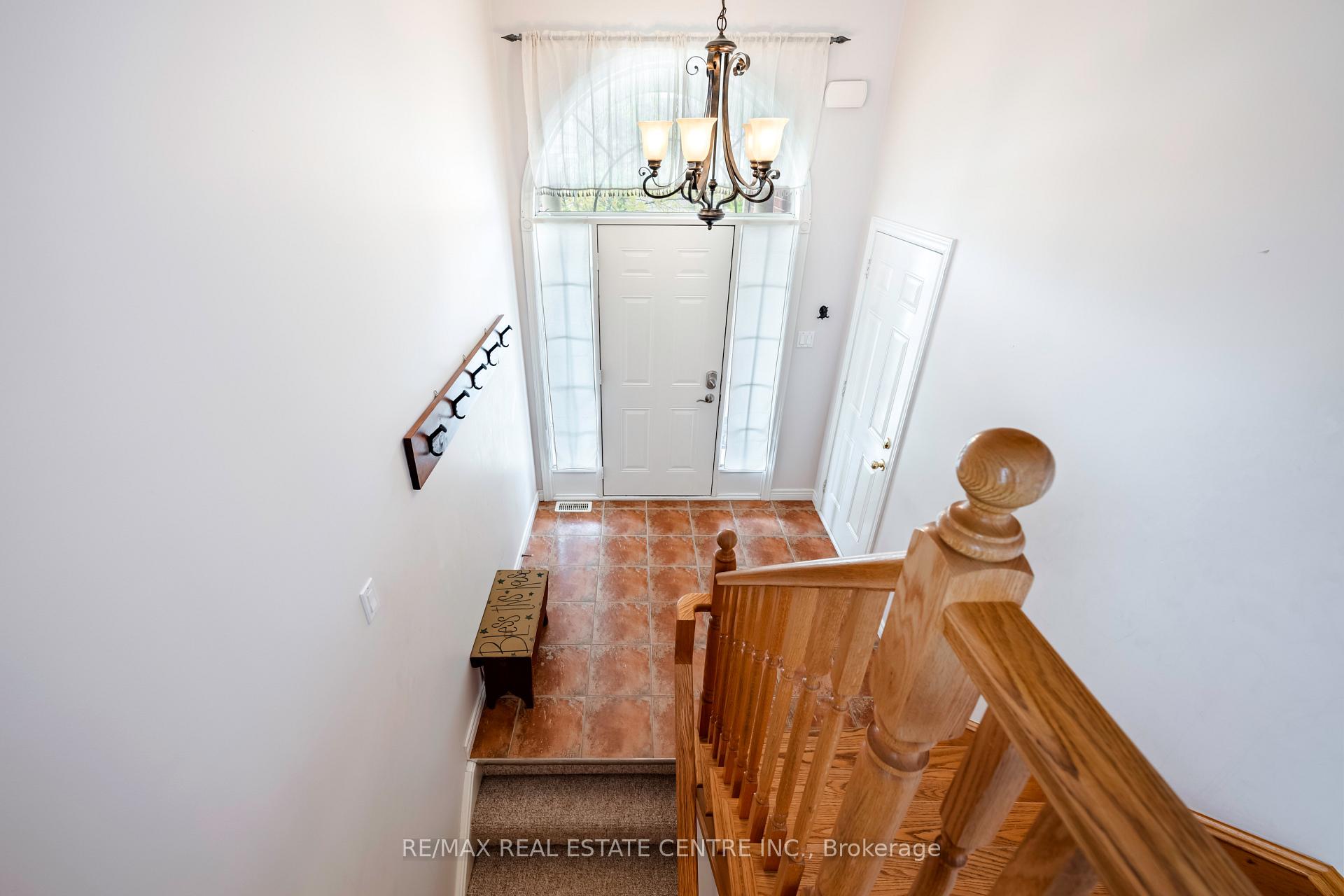 Photo 9 of 112 Fleming Way, Shelburne — HOMEH