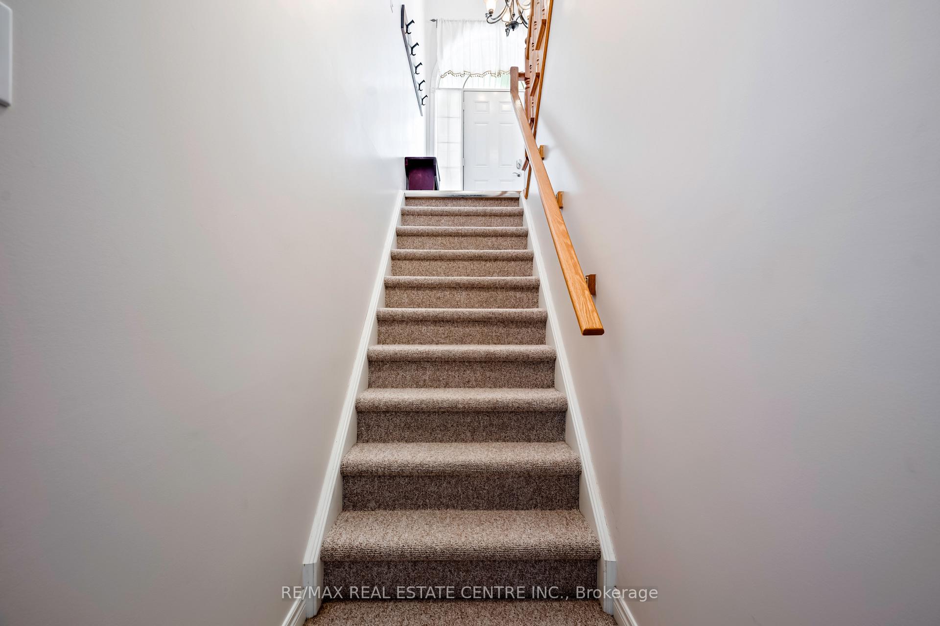 Photo 25 of 112 Fleming Way, Shelburne — HOMEH