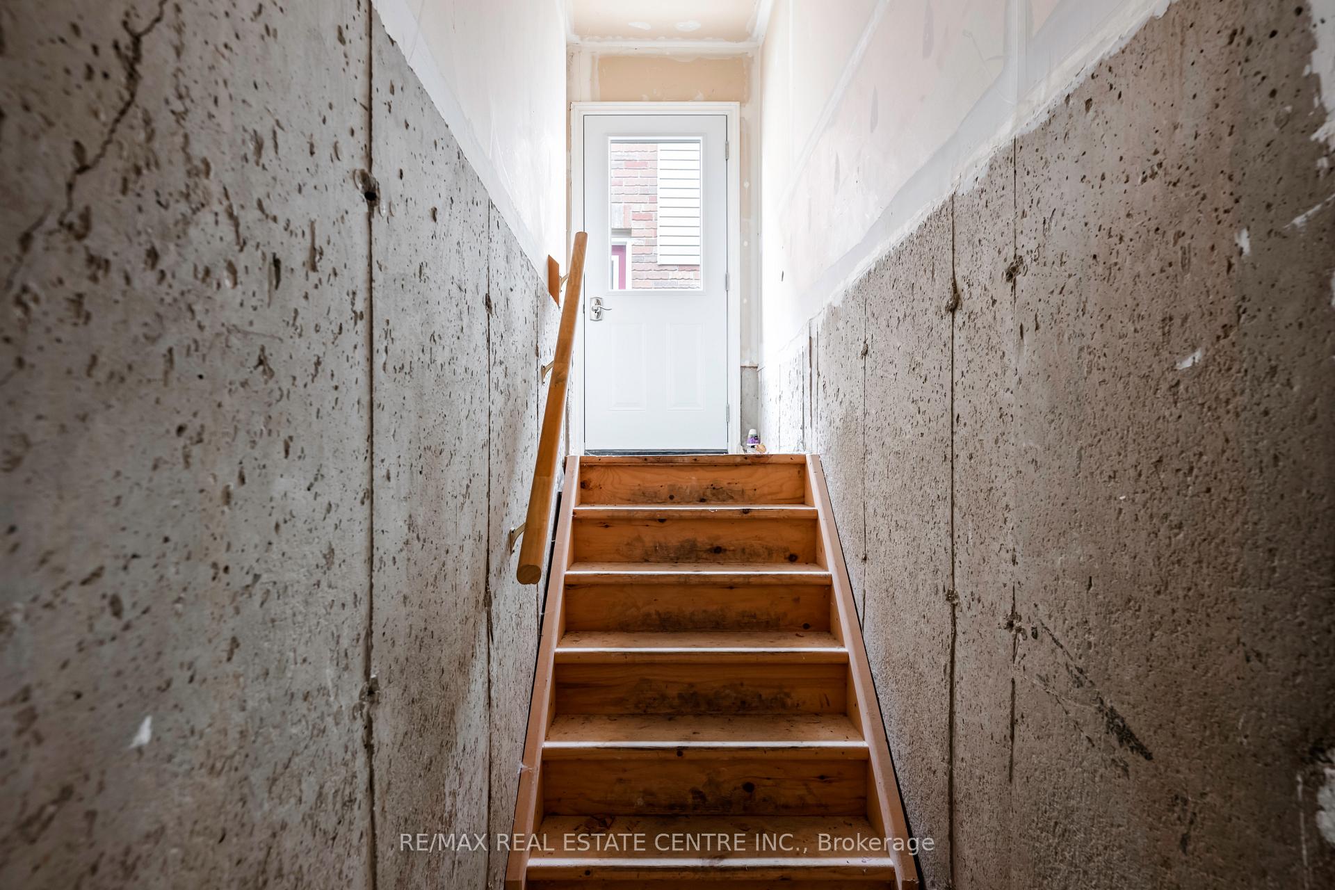 Photo 40 of 112 Fleming Way, Shelburne — HOMEH
