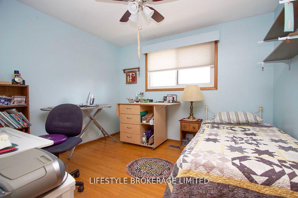 Photo 2 of 40 Ash Street, Scugog, Port Perry — HOMEH
