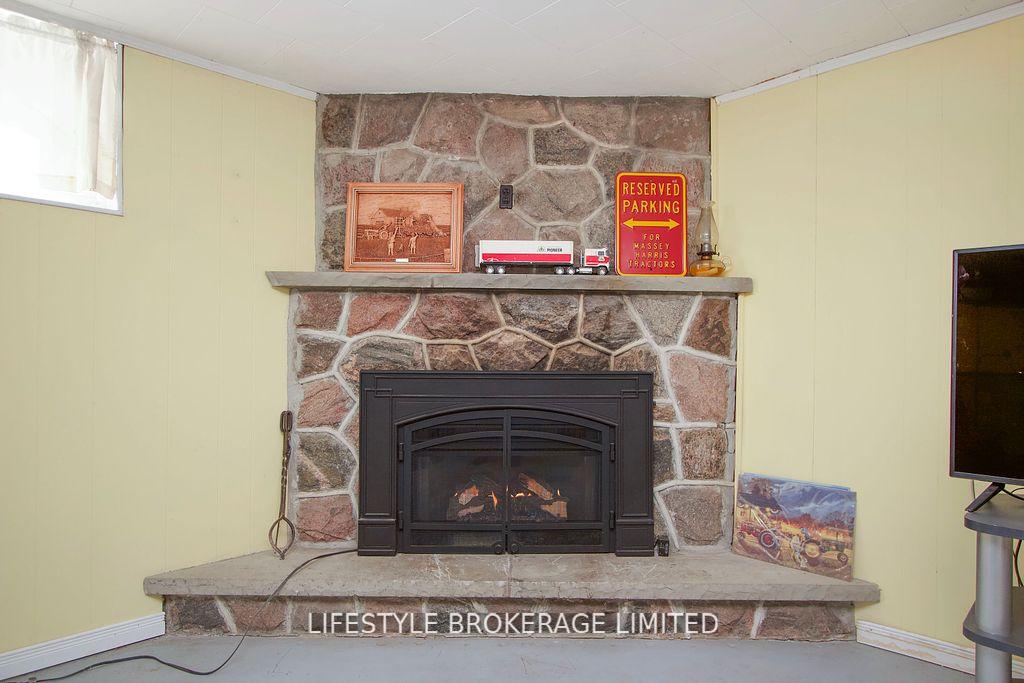 Photo 7 of 40 Ash Street, Scugog, Port Perry — HOMEH