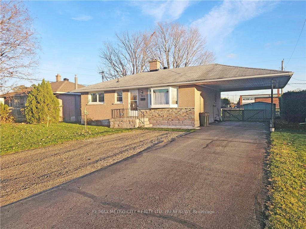 Front of 201 Basswood Avenue