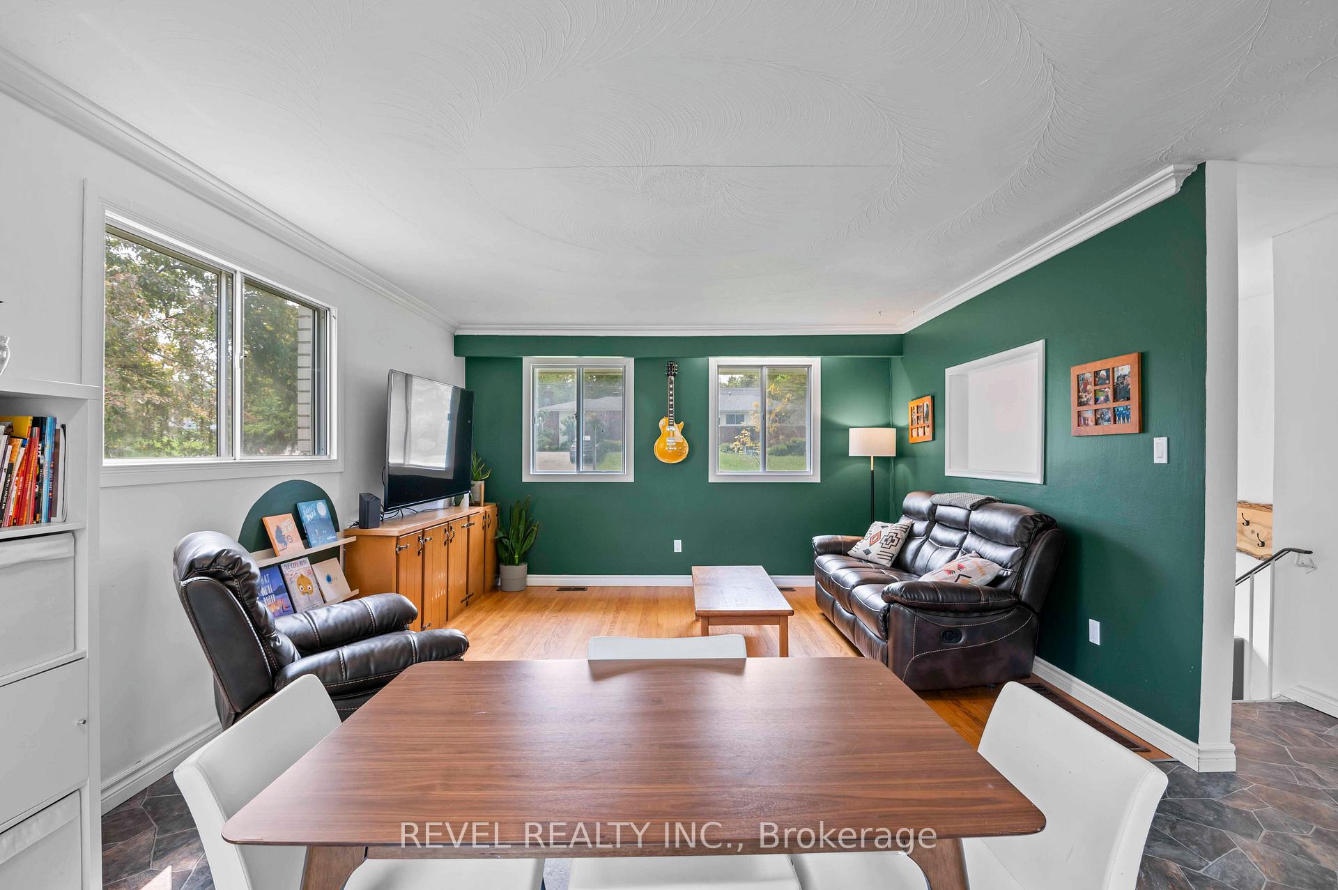 Photo 21 of 108 Jane Street, Shelburne — HOMEH