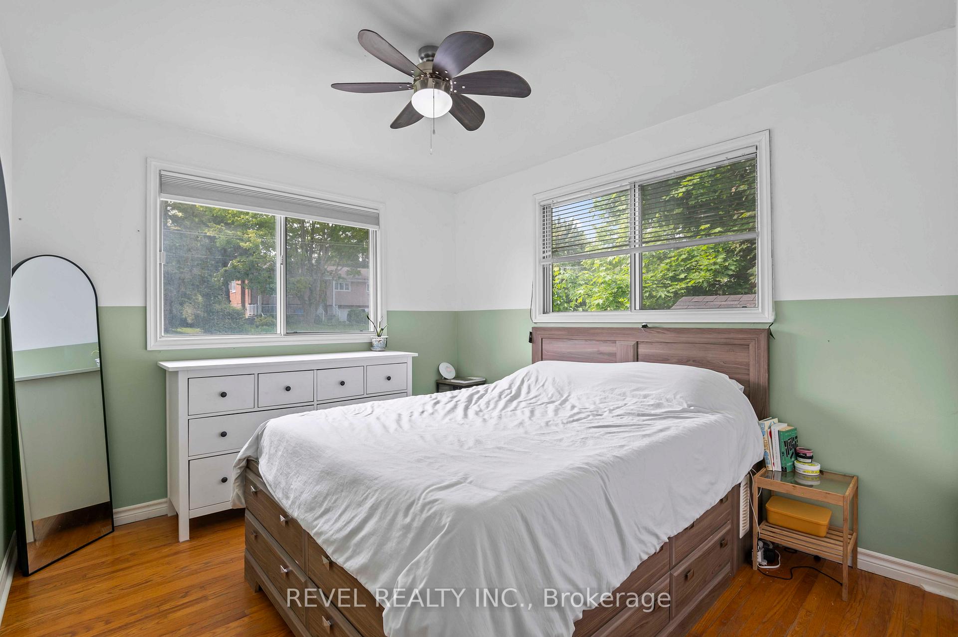 Photo 25 of 108 Jane Street, Shelburne — HOMEH