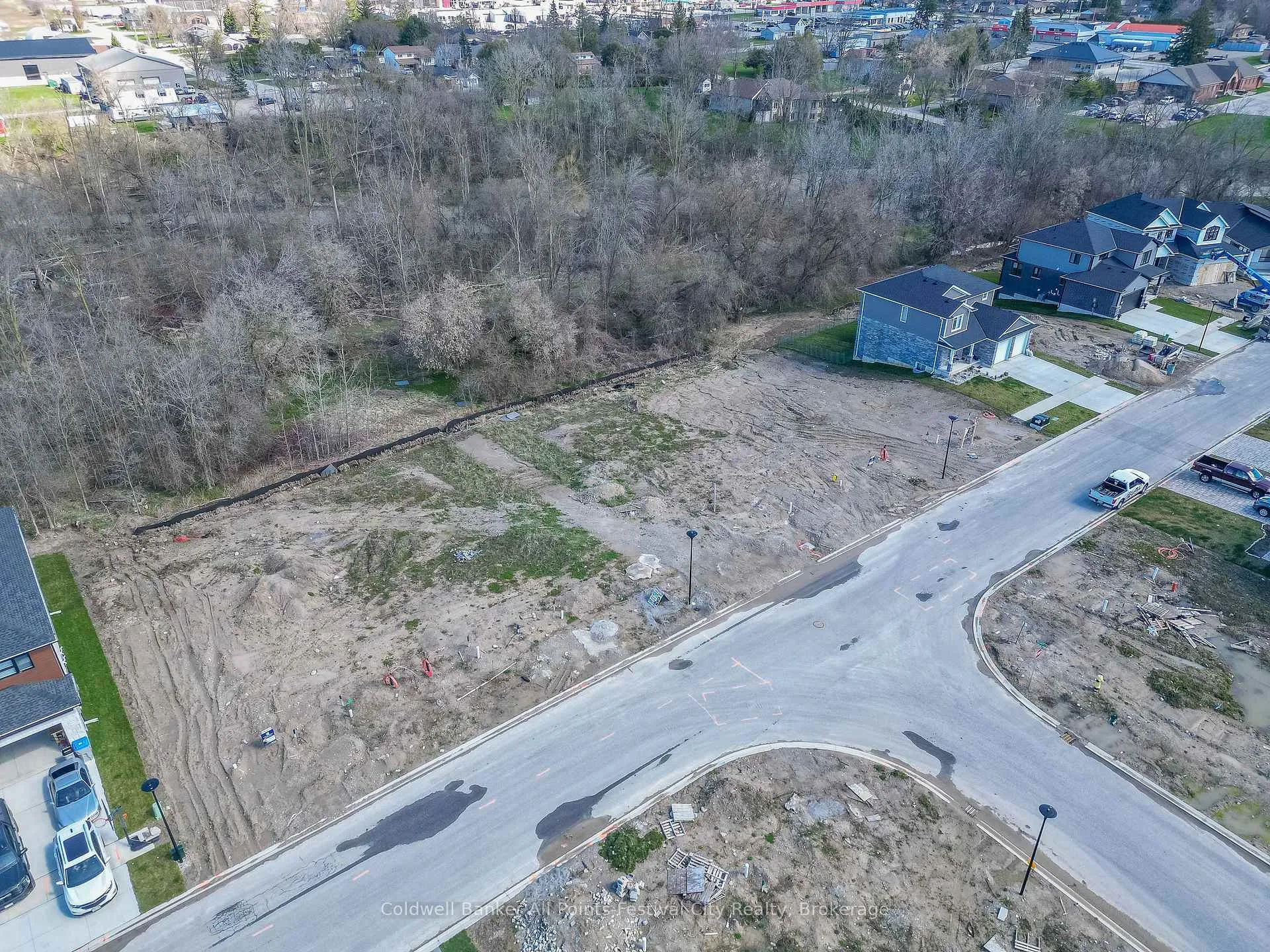 Photo 5 of 68 Greene Street, South Huron, Exeter — HOMEH