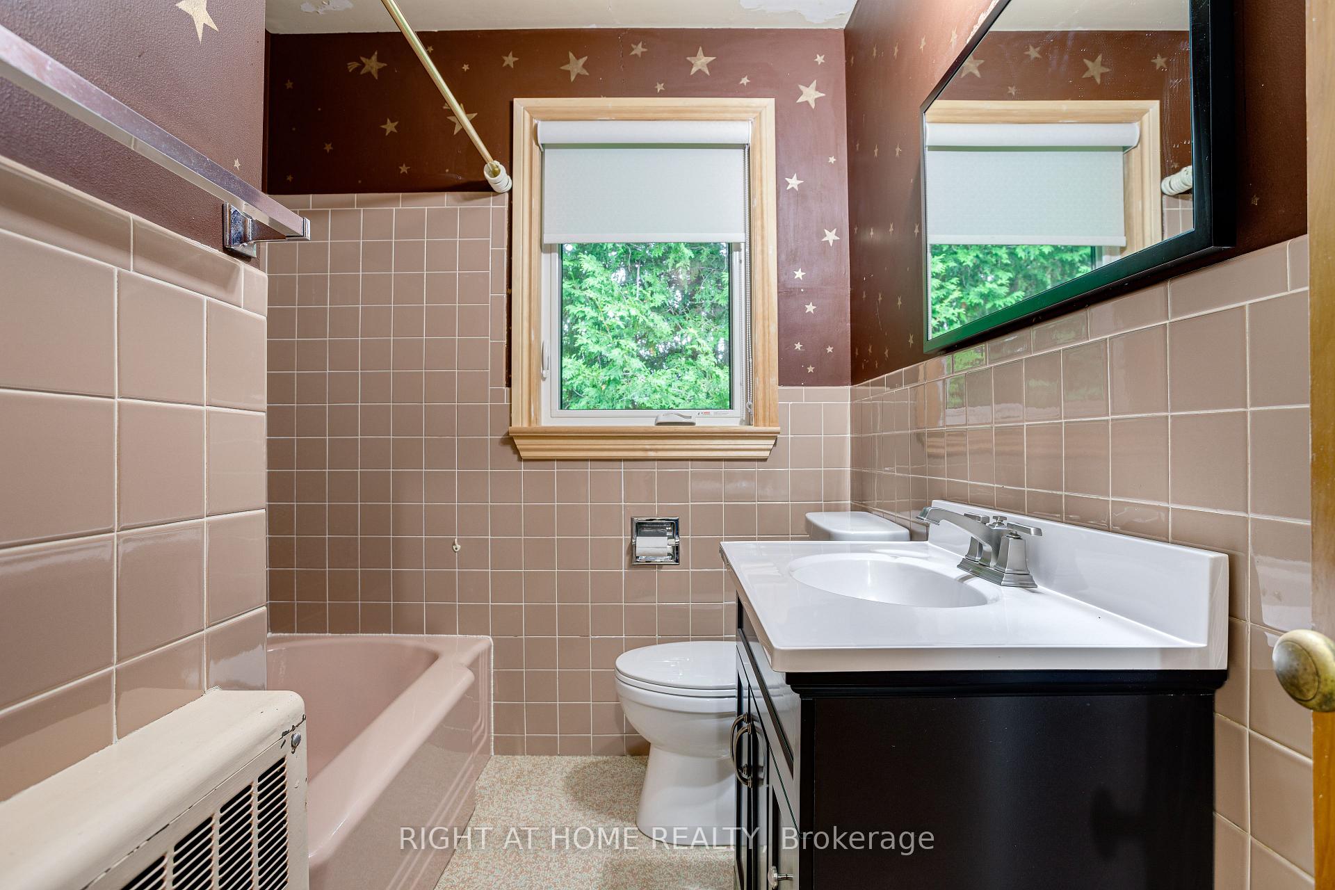Photo 13 of 100 Union Avenue, Scugog, Port Perry — HOMEH