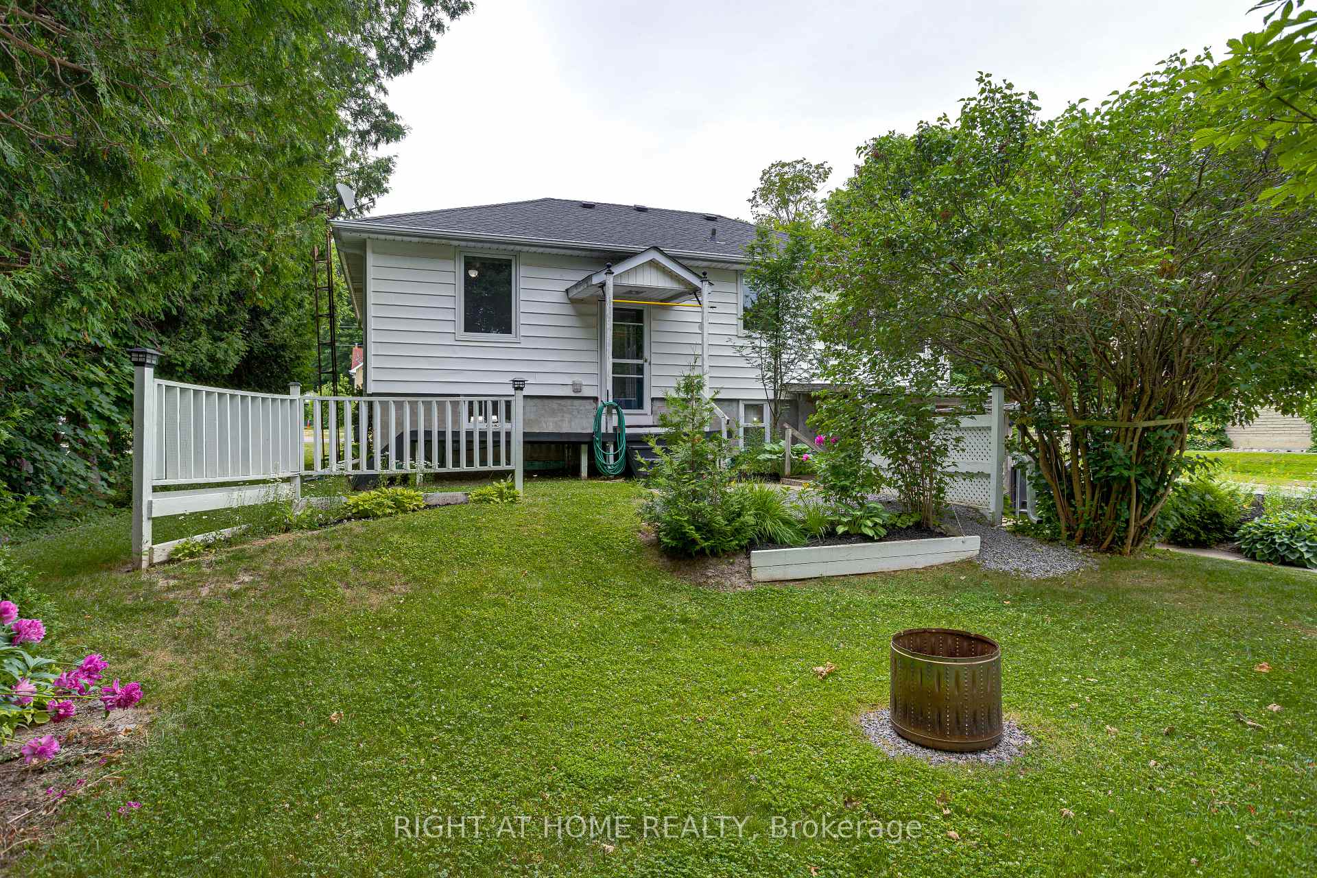 Photo 23 of 100 Union Avenue, Scugog, Port Perry — HOMEH