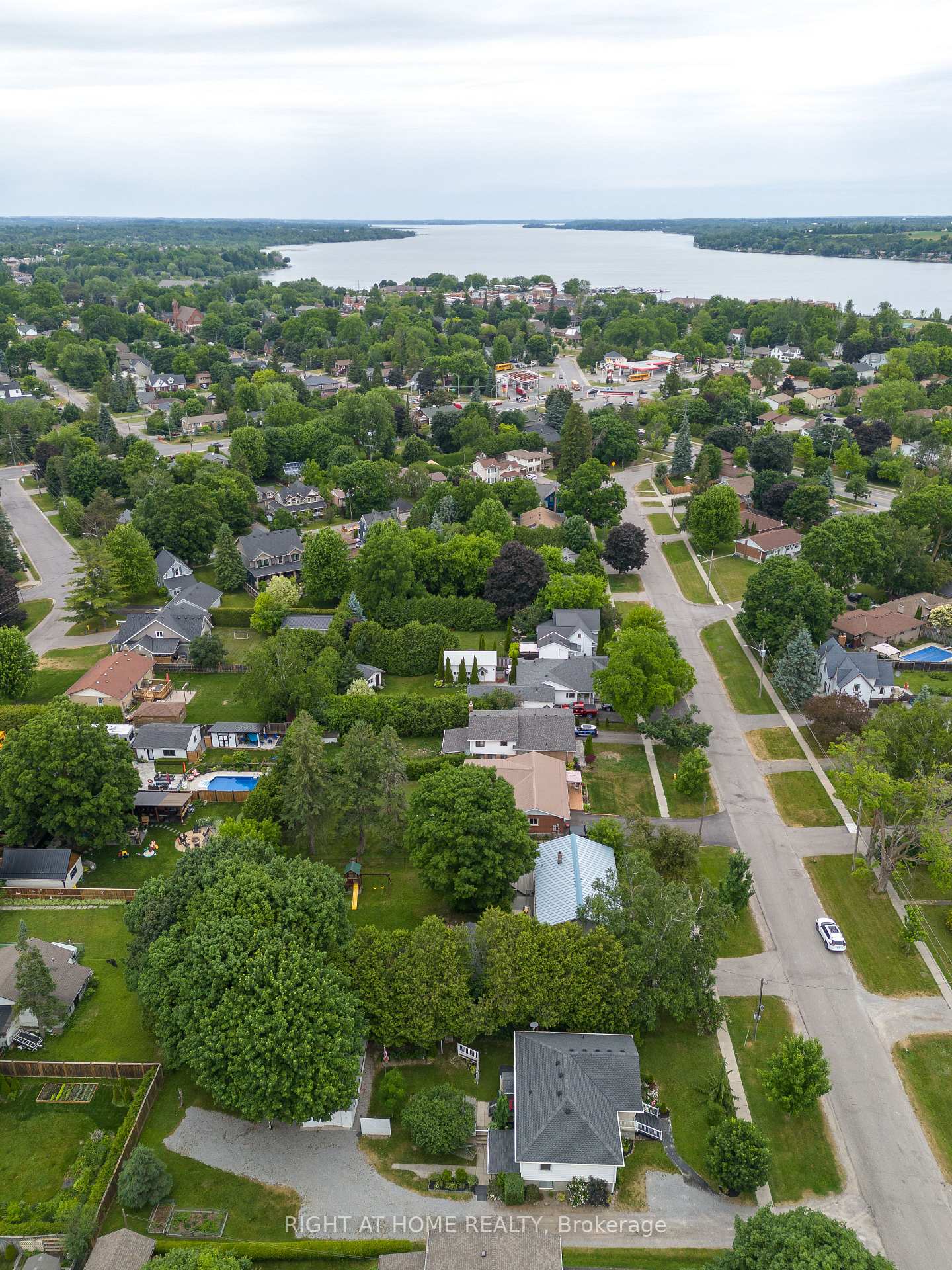 Photo 25 of 100 Union Avenue, Scugog, Port Perry — HOMEH