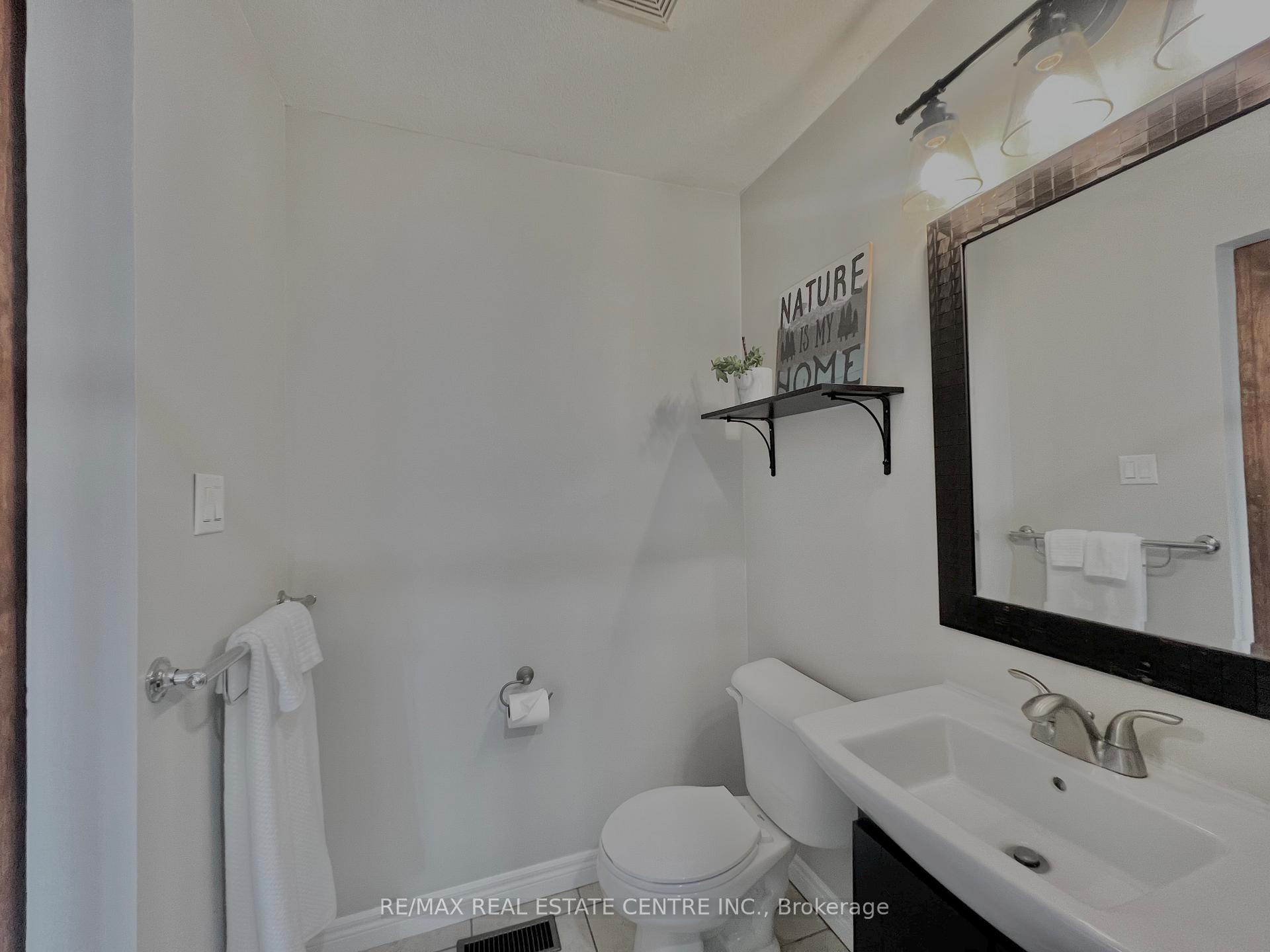 Photo 20 of 329 Rintoul Crescent, Shelburne — HOMEH