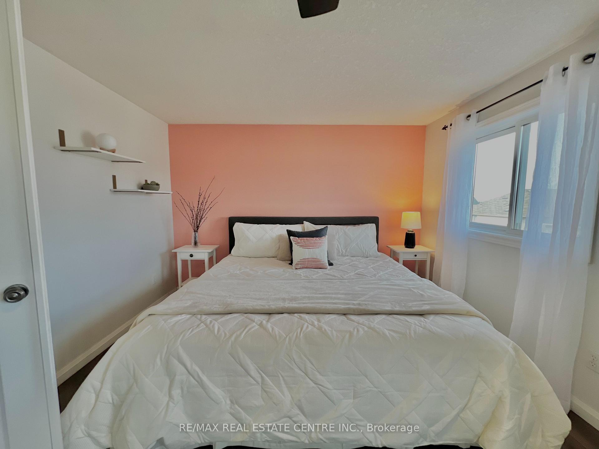 Photo 26 of 329 Rintoul Crescent, Shelburne — HOMEH