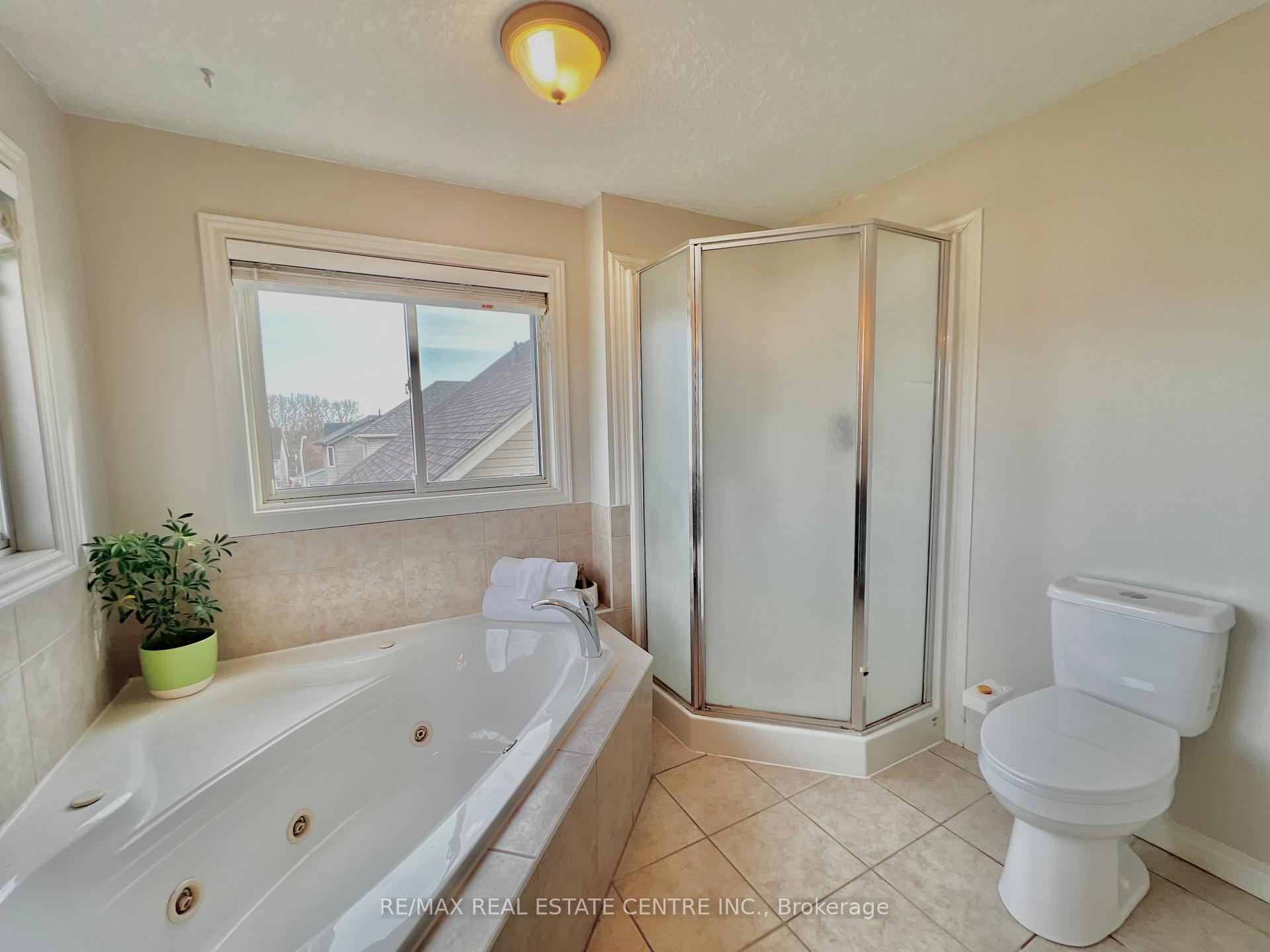 Photo 29 of 329 Rintoul Crescent, Shelburne — HOMEH