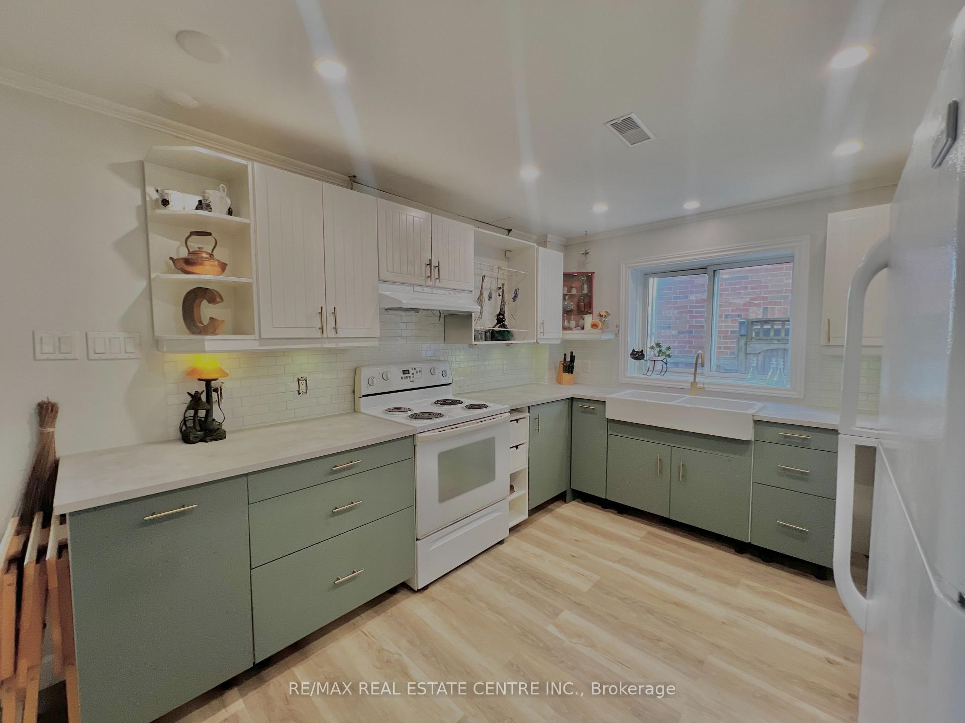 Photo 48 of 329 Rintoul Crescent, Shelburne — HOMEH