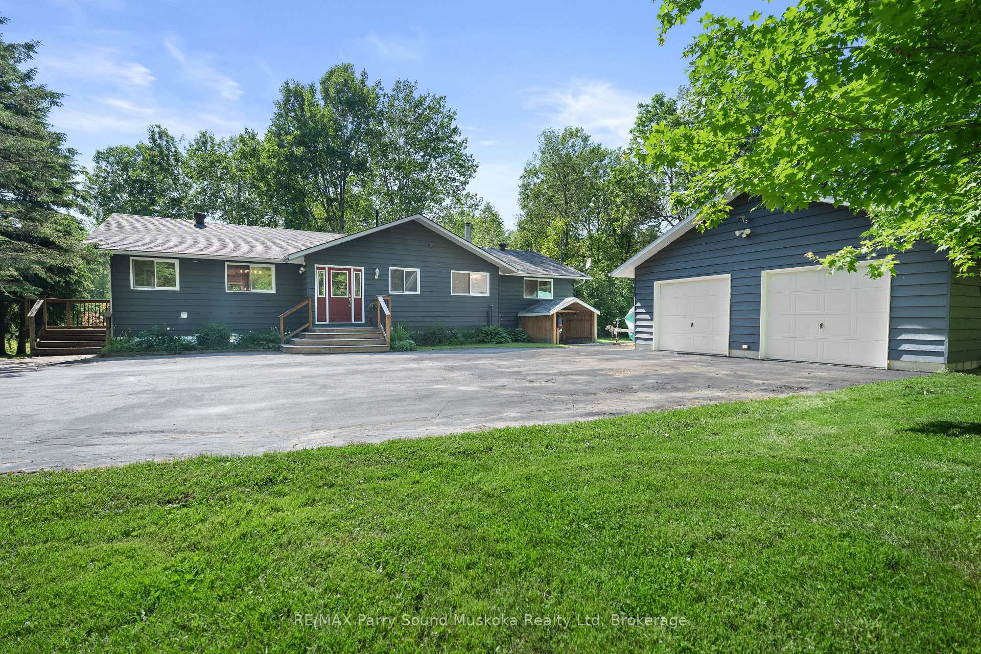 Photo 3 of 36 Maple Street, Seguin — HOMEH