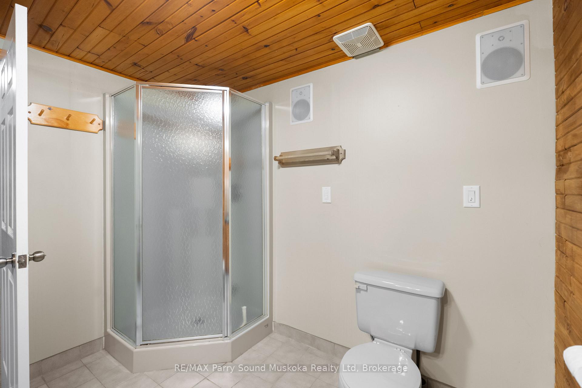 Photo 31 of 36 Maple Street, Seguin — HOMEH