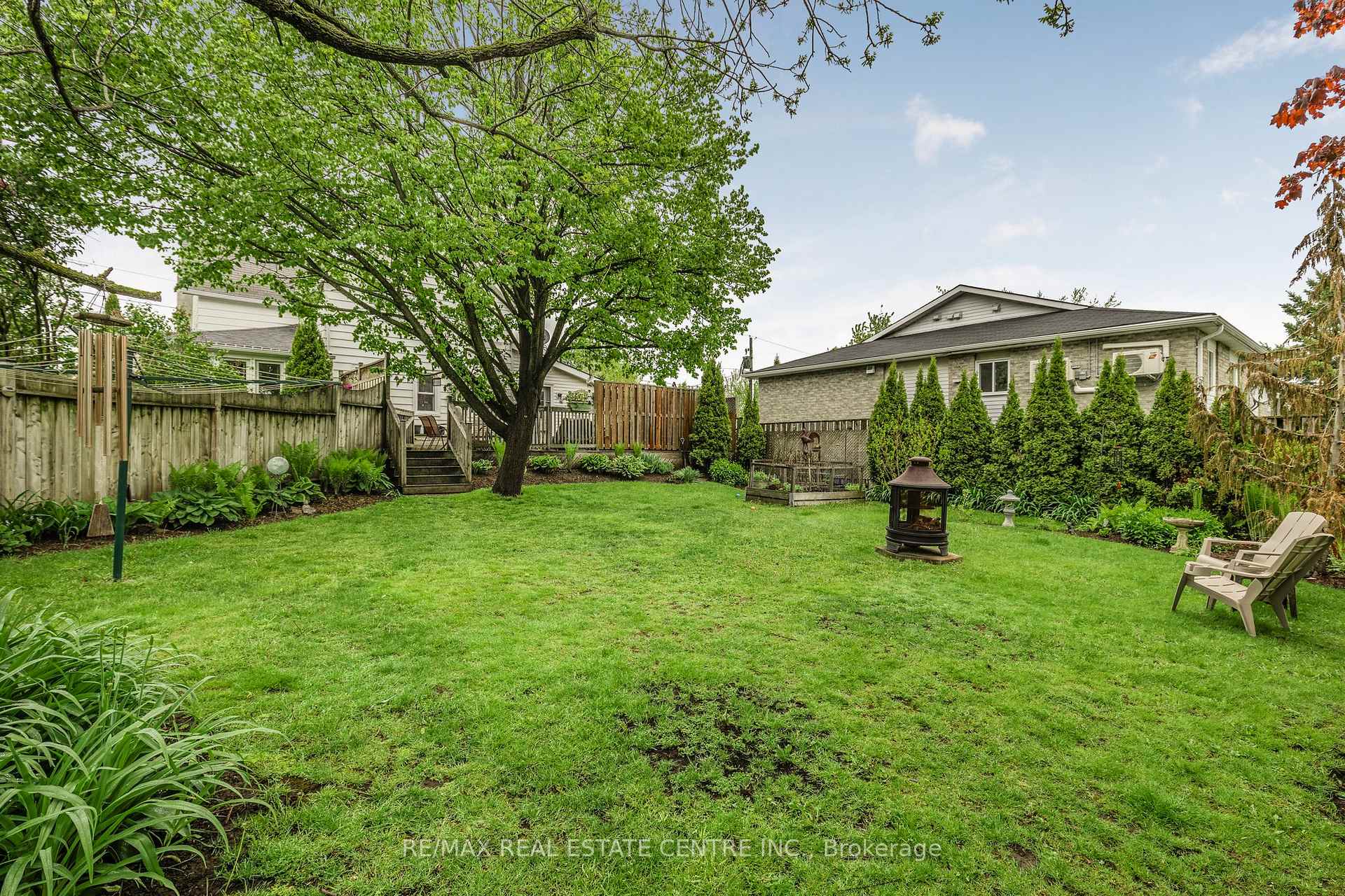 Photo 33 of 129 Dufferin Street, Shelburne — HOMEH
