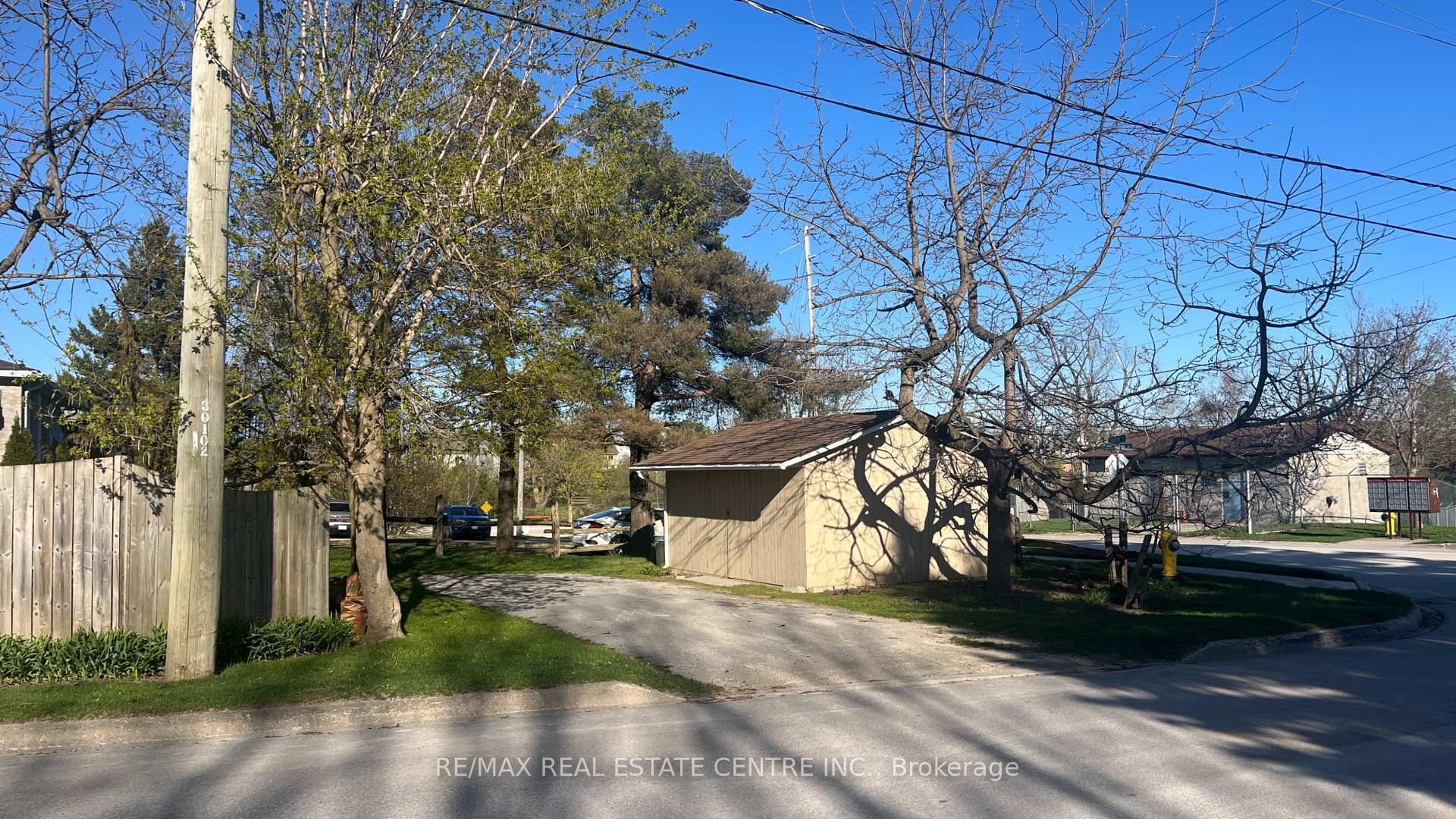Photo 34 of 129 Dufferin Street, Shelburne — HOMEH