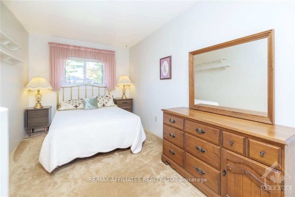 Photo 8 of 295 James Street, Renfrew — HOMEH