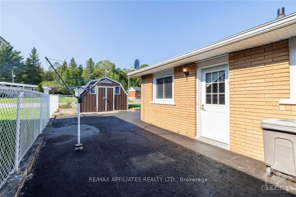 Photo 15 of 295 James Street, Renfrew — HOMEH
