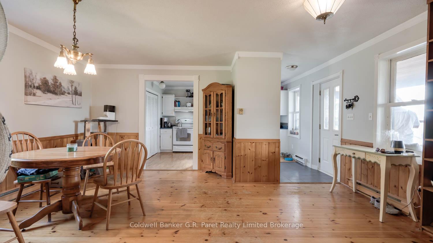 Photo 18 of 69830 Grand Bend Line, South Huron, Stephen — HOMEH