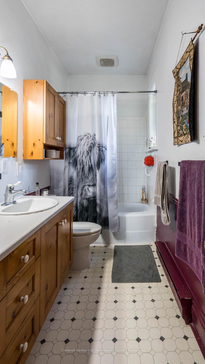 Photo 27 of 69830 Grand Bend Line, South Huron, Stephen — HOMEH
