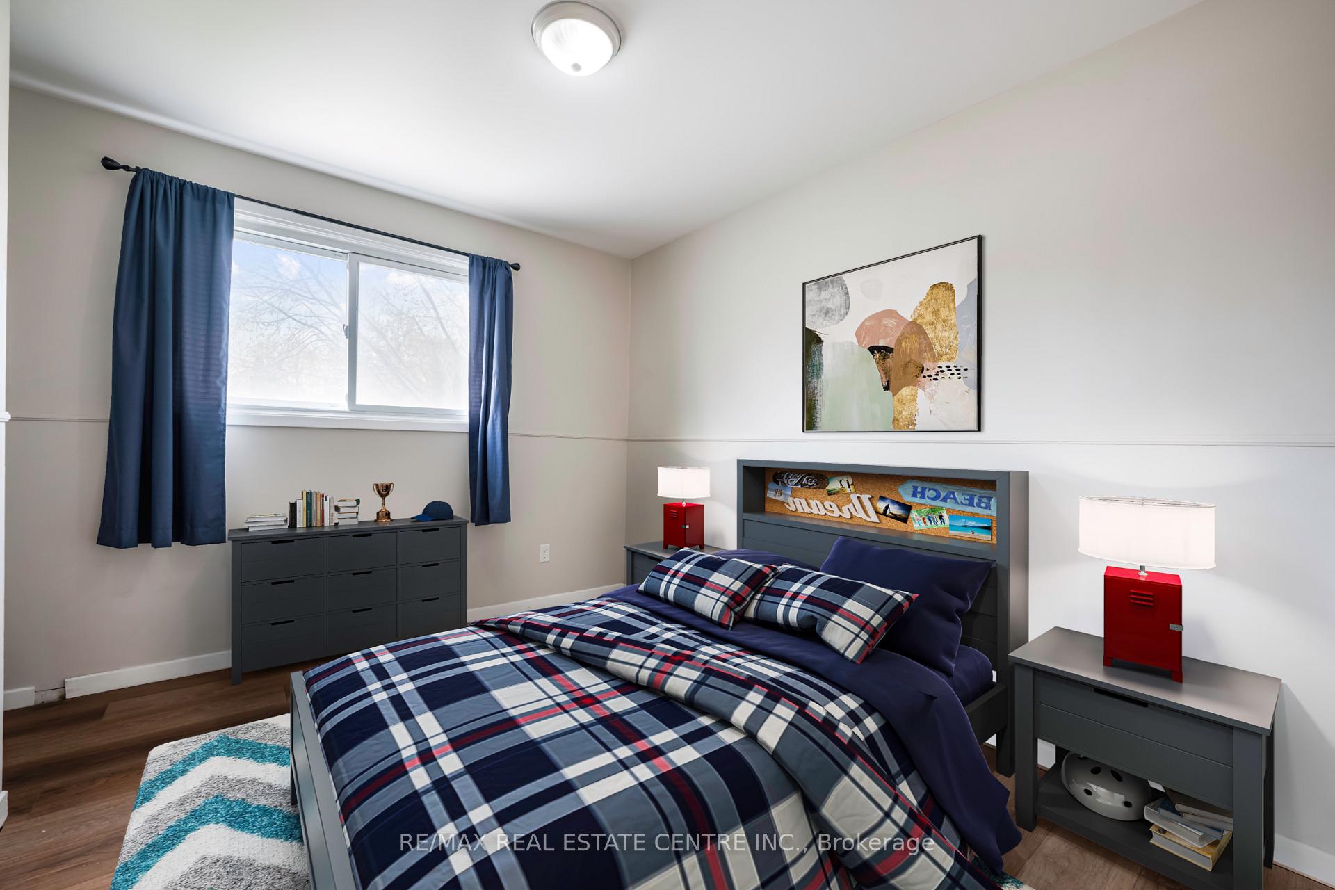 Photo 11 of 140 Susan Street, Shelburne — HOMEH