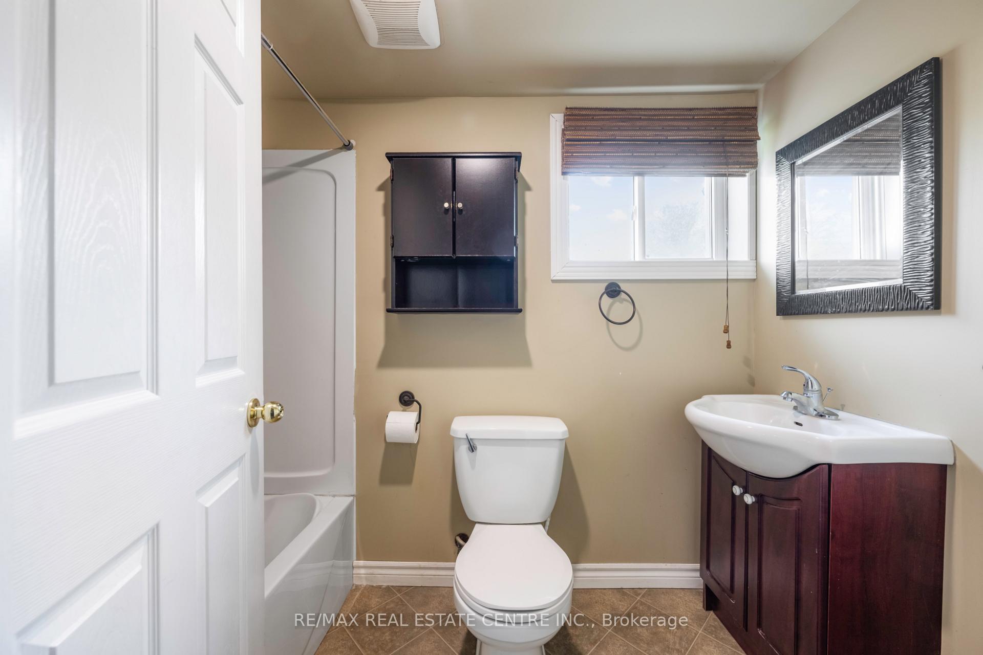 Photo 19 of 140 Susan Street, Shelburne — HOMEH
