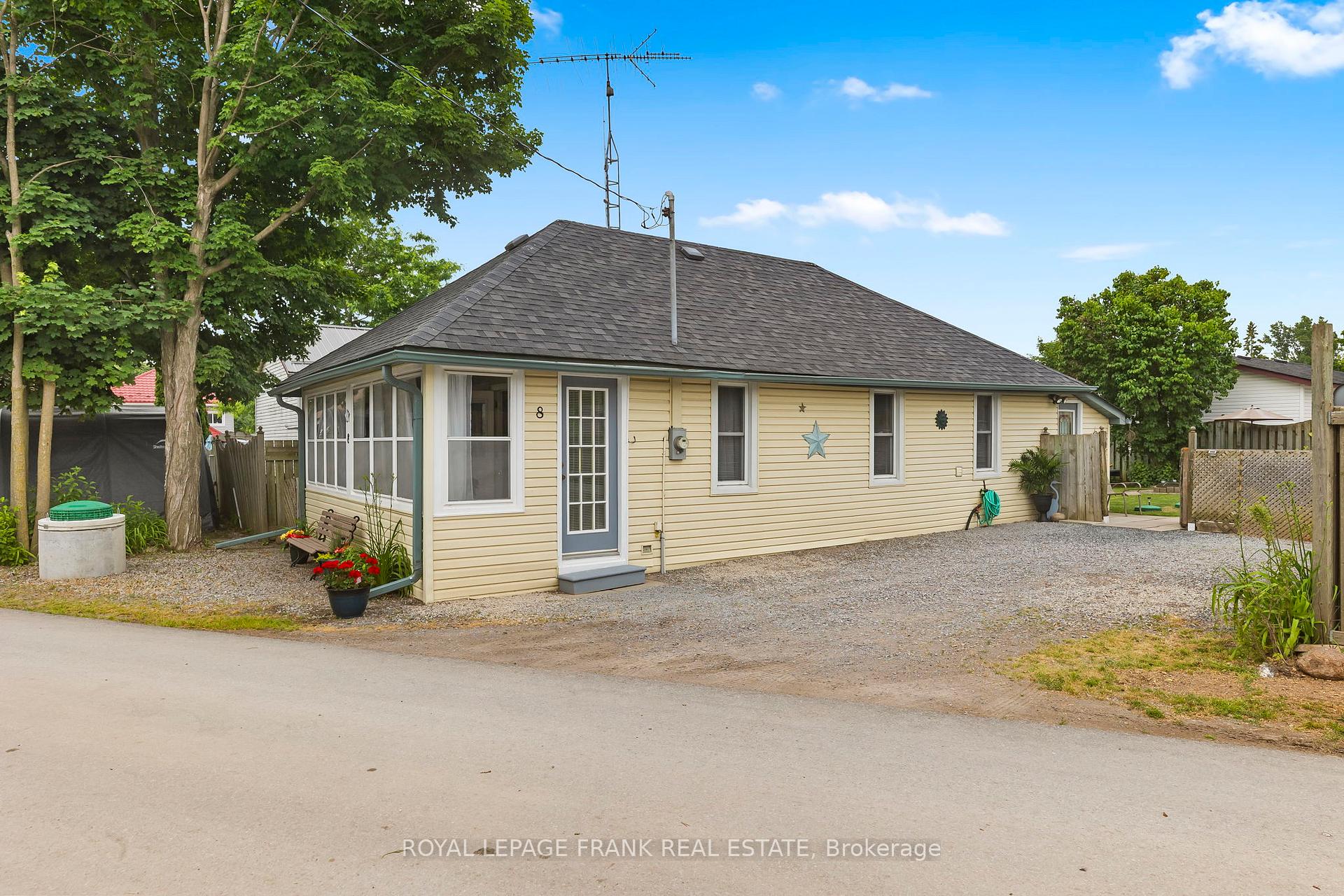 Photo 1 of 8 Angle Street, Scugog, Rural Scugog — HOMEH