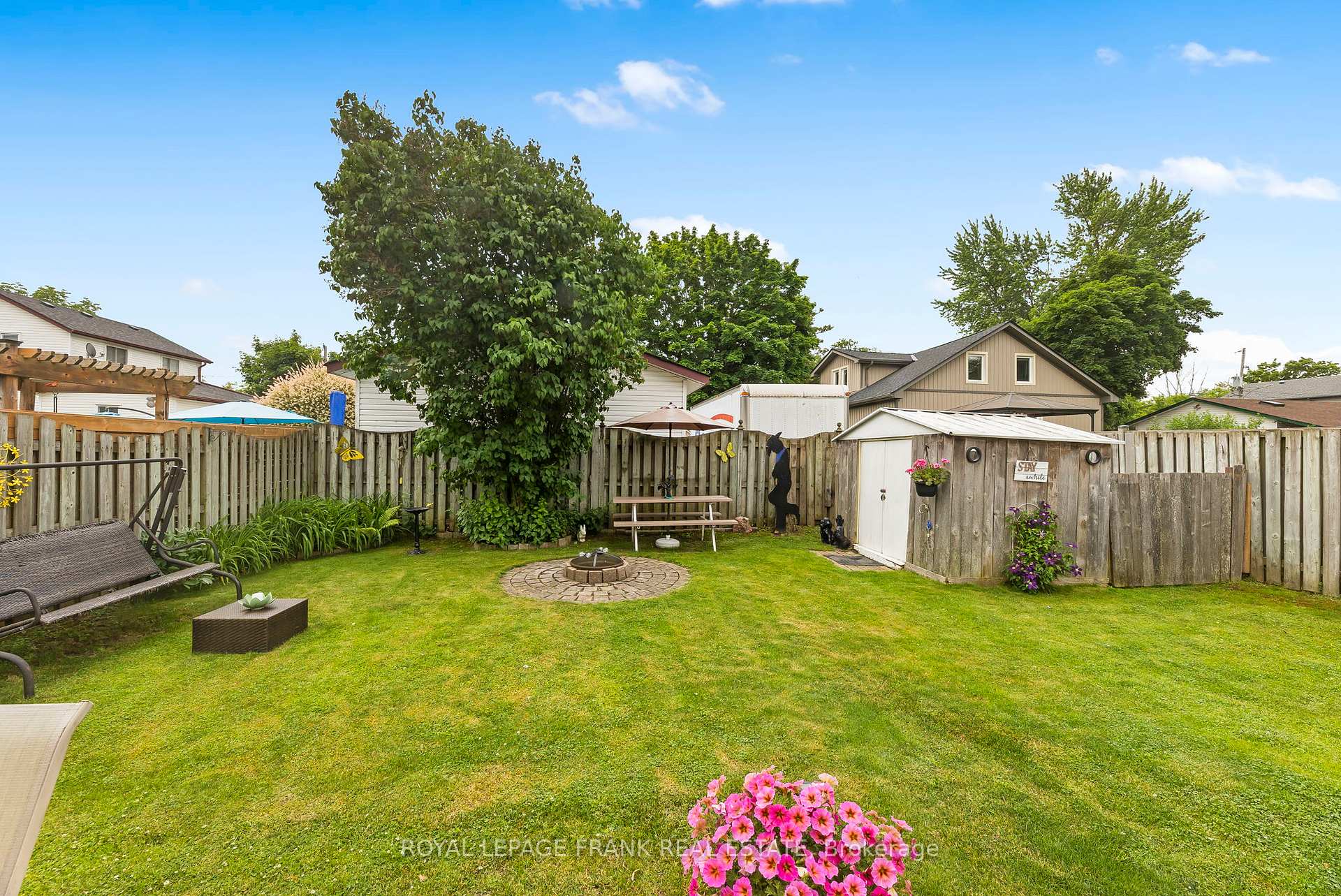 Photo 5 of 8 Angle Street, Scugog, Rural Scugog — HOMEH