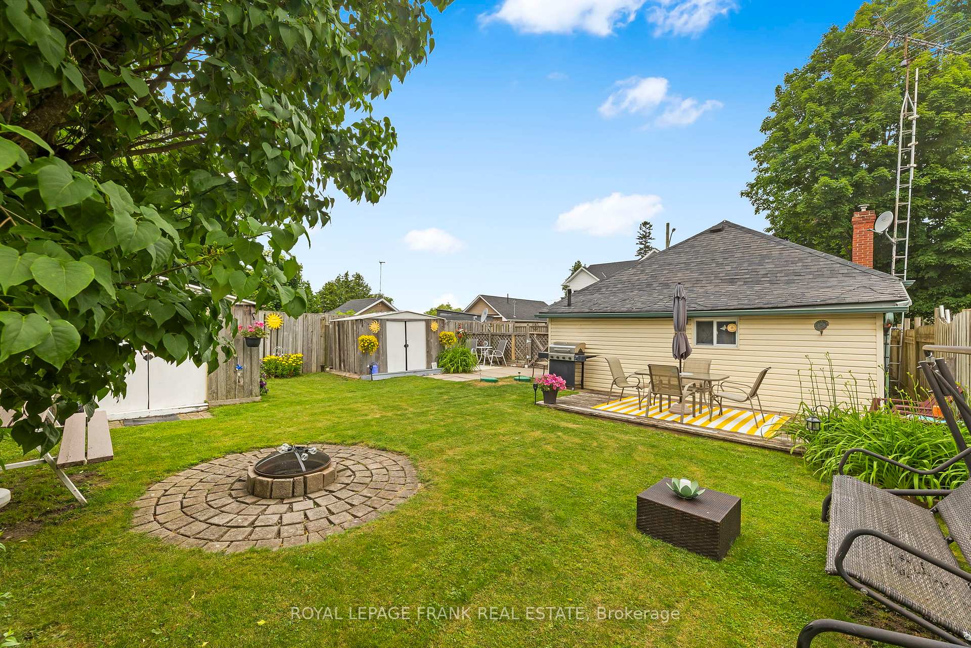 Photo 8 of 8 Angle Street, Scugog, Rural Scugog — HOMEH