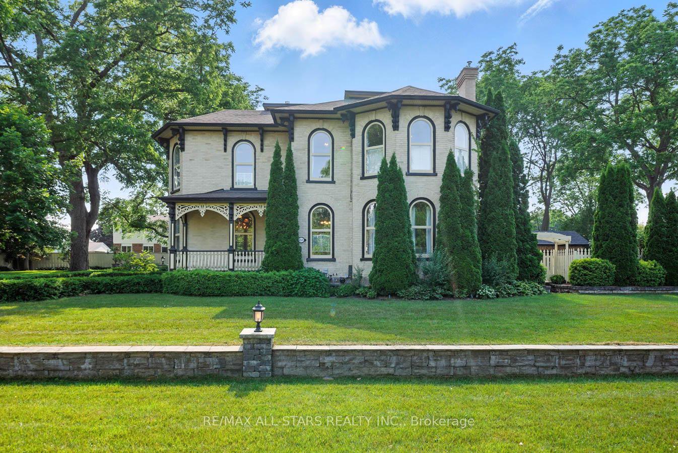 Photo 2 of 258 Cochrane Street, Scugog, Port Perry — HOMEH