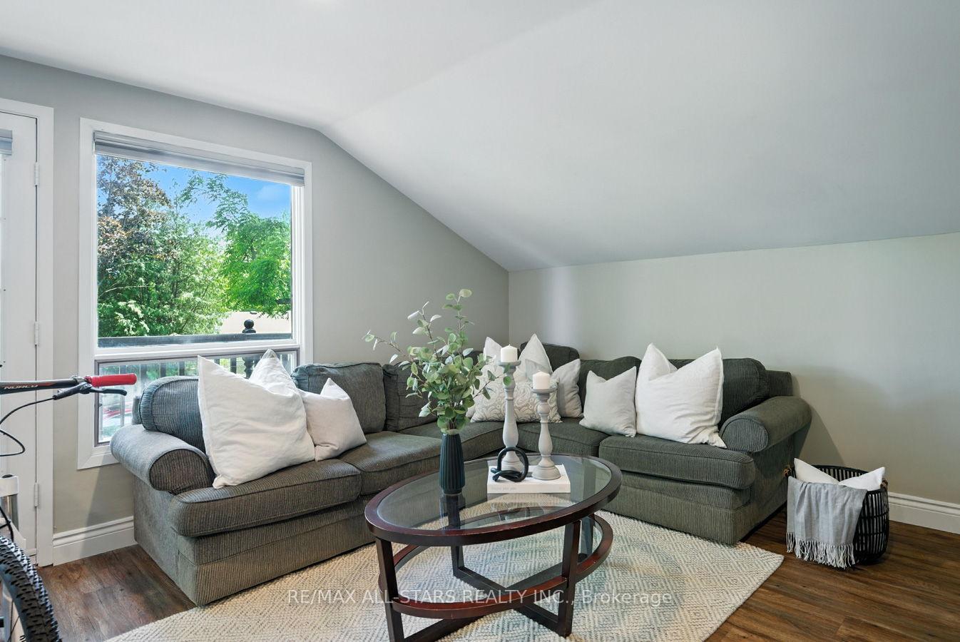 Photo 28 of 258 Cochrane Street, Scugog, Port Perry — HOMEH