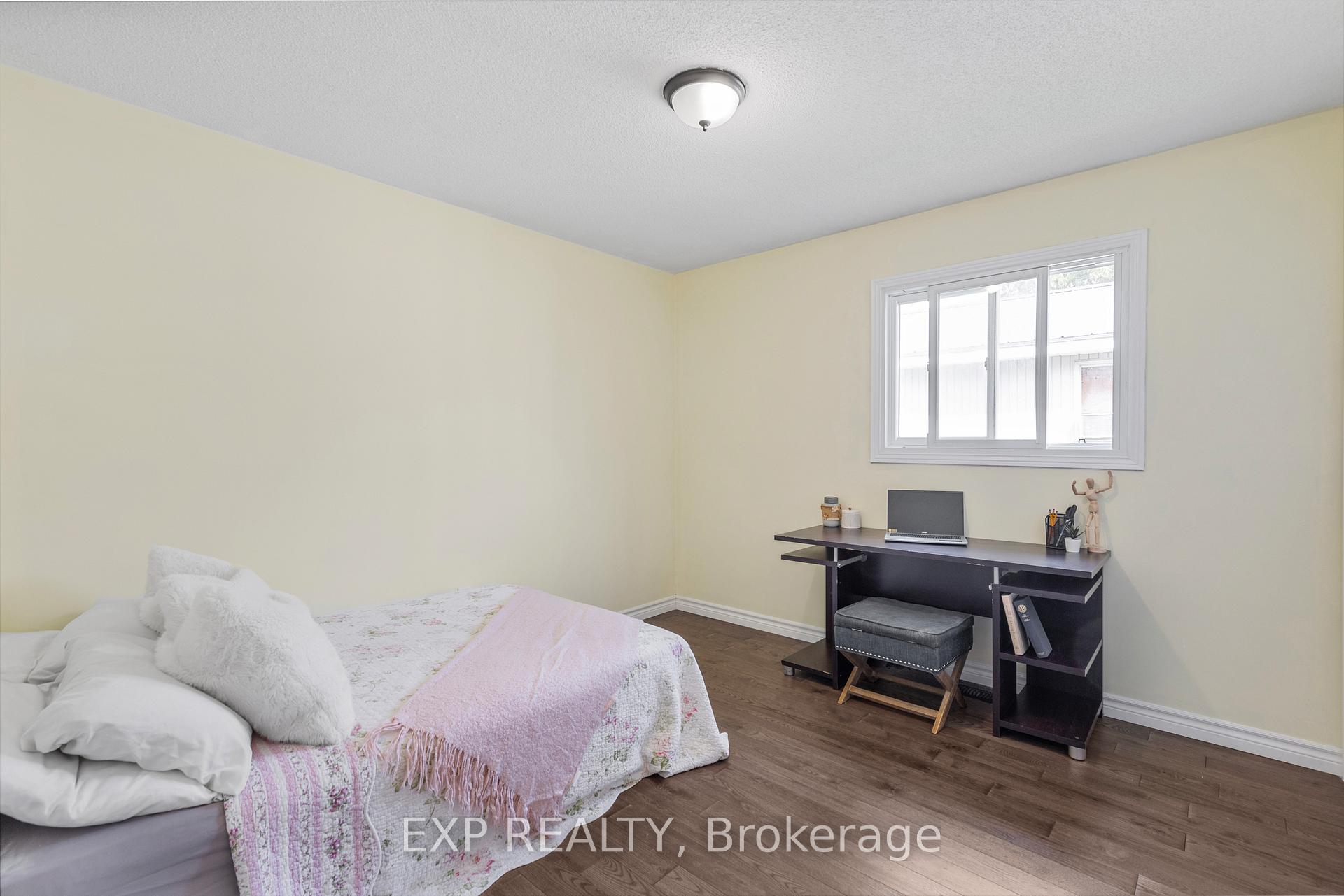 Photo 14 of 119 Franklyn Street, Shelburne — HOMEH