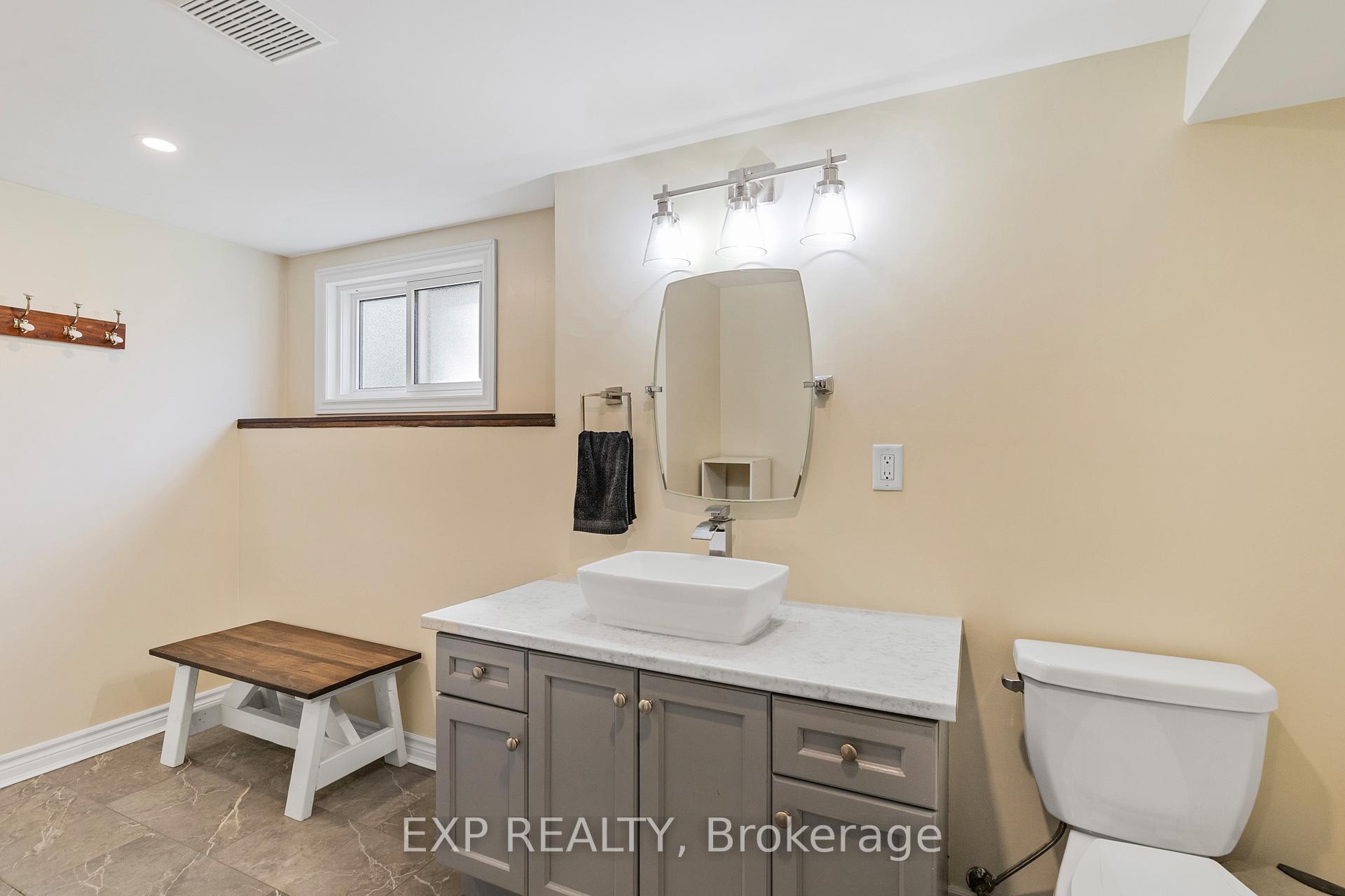 Photo 22 of 119 Franklyn Street, Shelburne — HOMEH