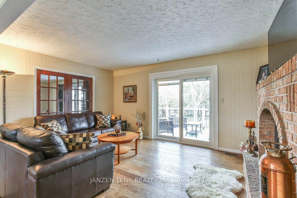 Photo 6 of 37456 Talbot Line, Southwold, Frome — HOMEH