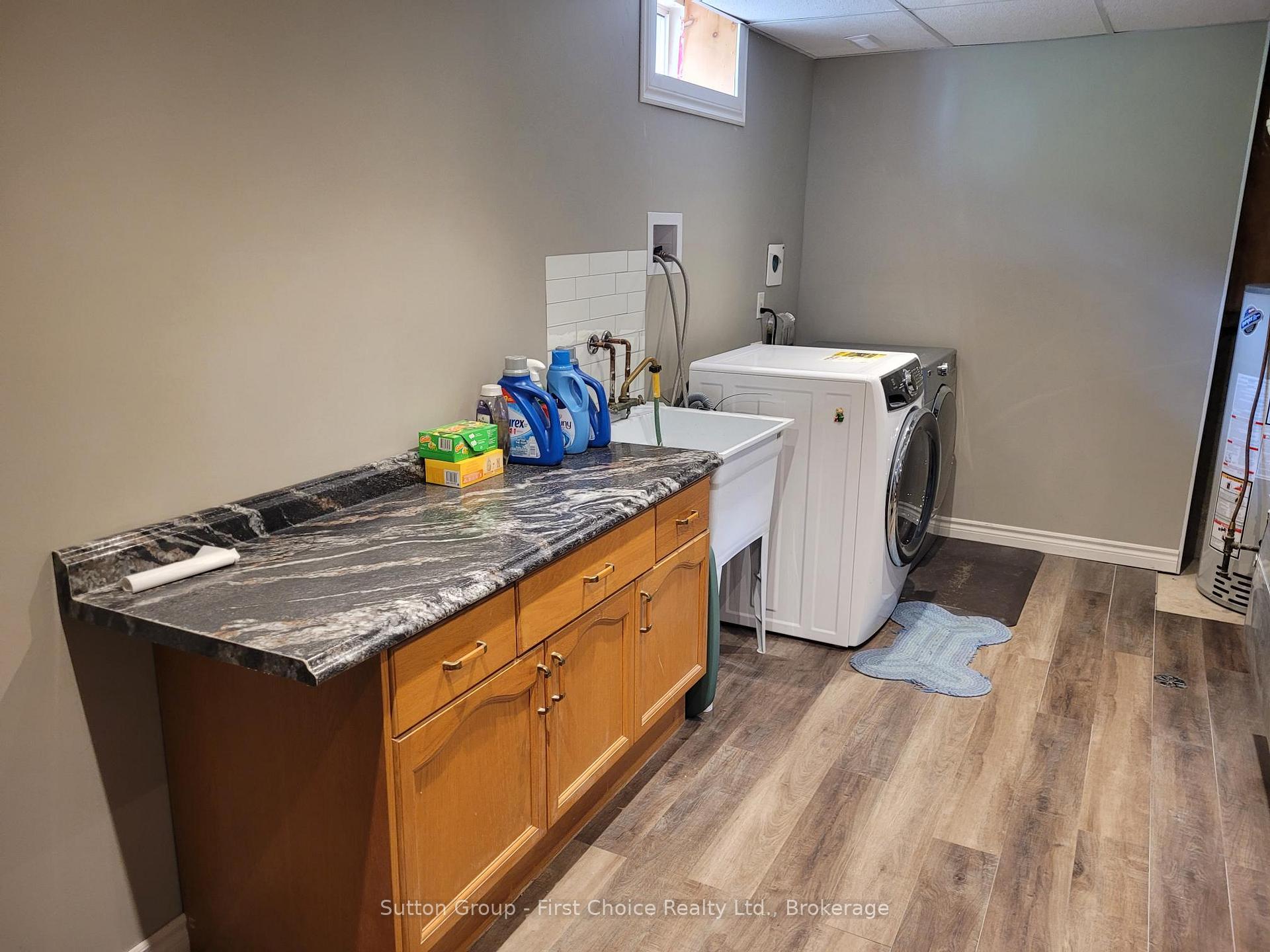 Photo 28 of 186 Waterloo Street W, South Huron, Exeter — HOMEH