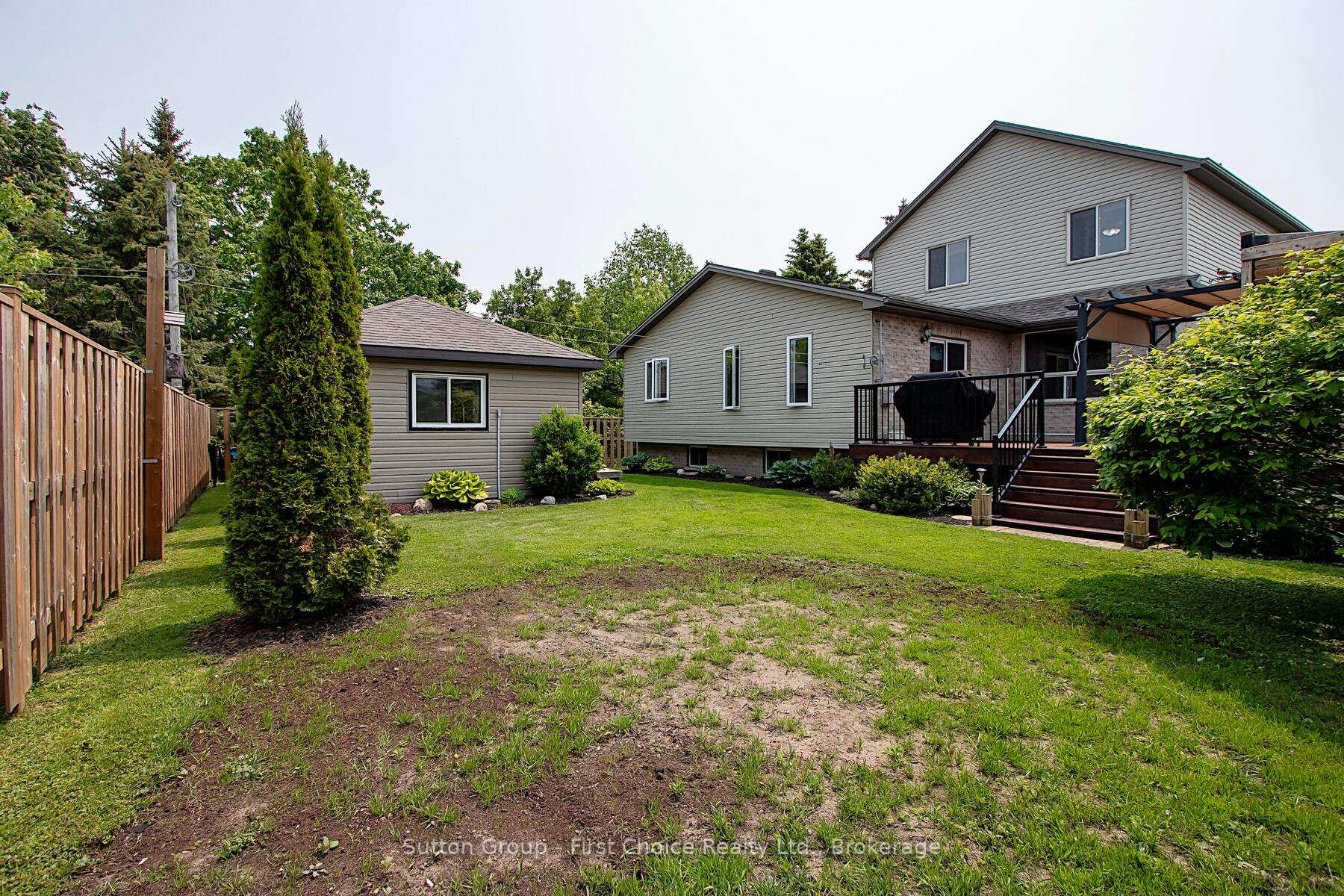 Photo 32 of 186 Waterloo Street W, South Huron, Exeter — HOMEH