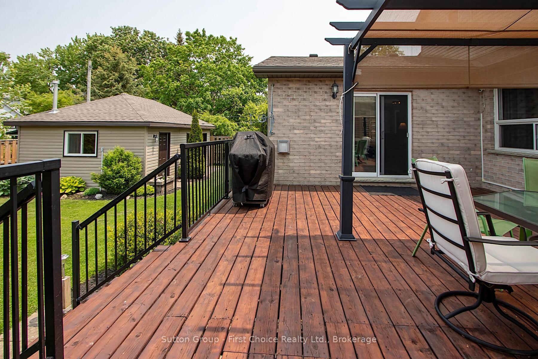 Photo 34 of 186 Waterloo Street W, South Huron, Exeter — HOMEH