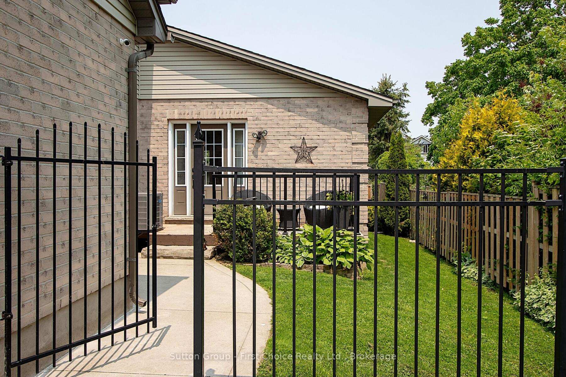Photo 35 of 186 Waterloo Street W, South Huron, Exeter — HOMEH